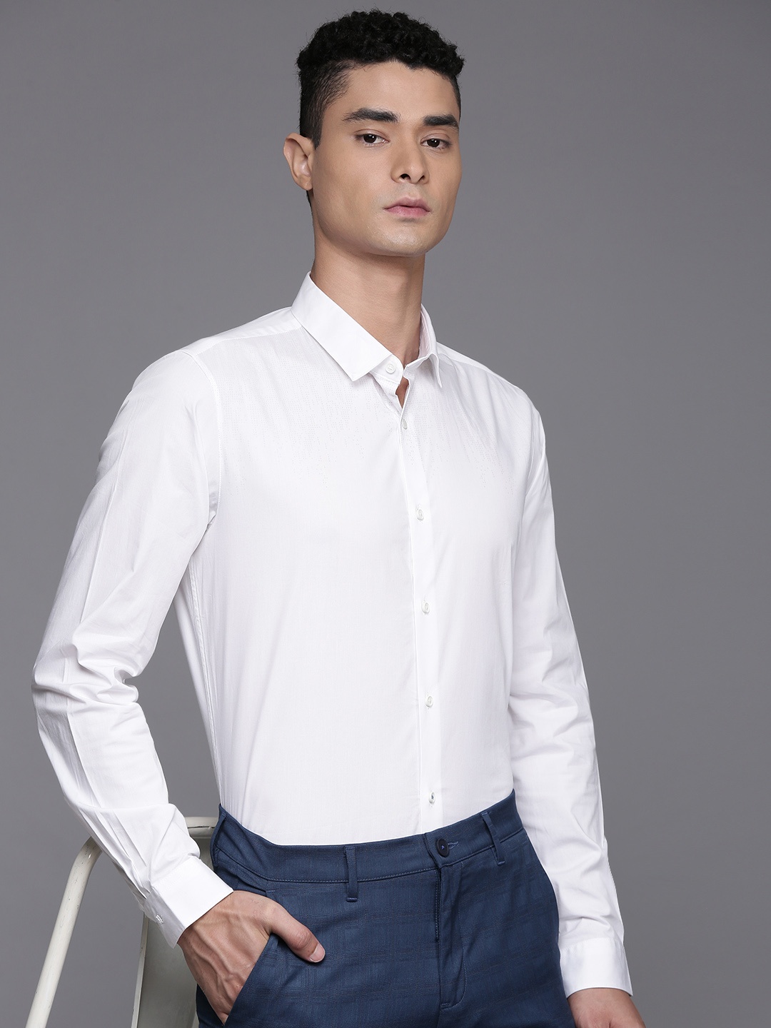 

Louis Philippe Ath.Work Super Slim Fit Opaque Printed Semiformal Shirt, White