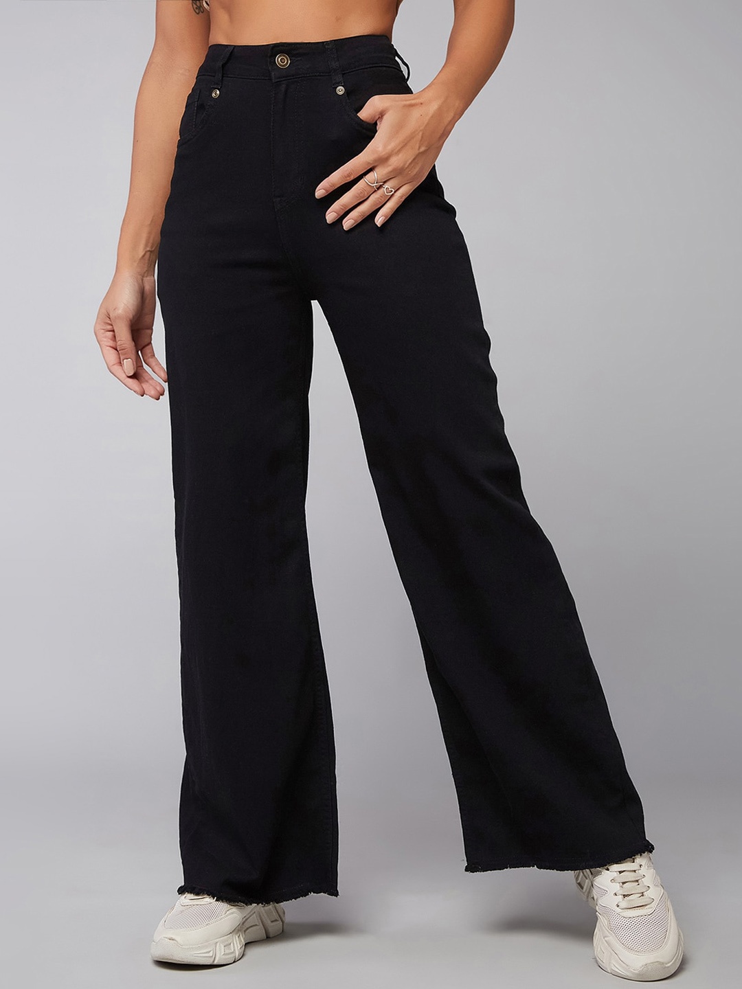 

DOLCE CRUDO Women Wide Leg High-Rise Clean Look Stretchable Jeans, Black