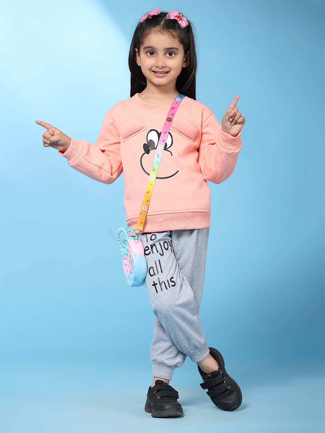 

Ameeha Kids Printed Sweatshirt With Joggers, Pink