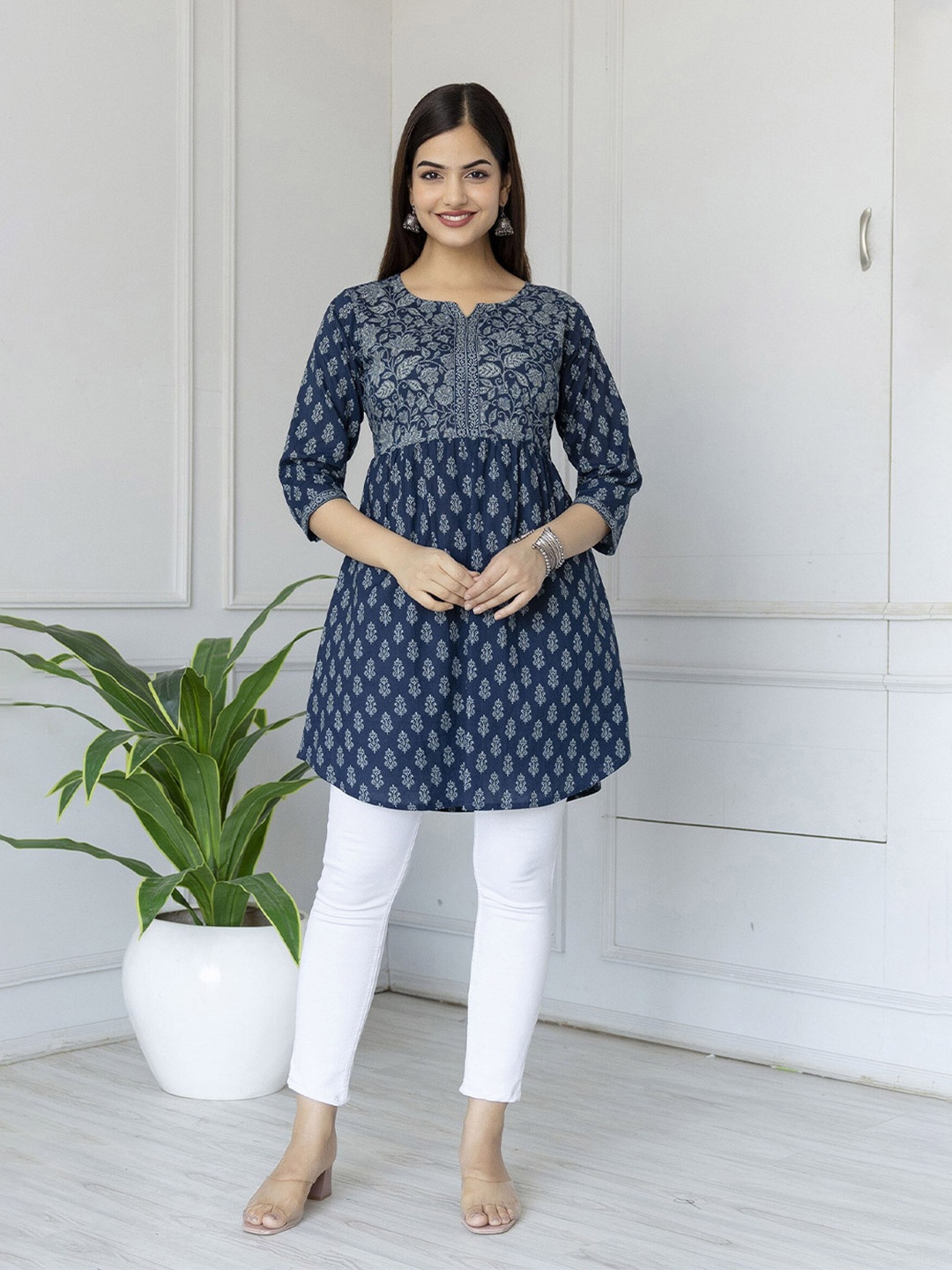 

Nayo Ethnic Motifs Printed Notch Neck Pure Cotton A-Line Kurti, Blue