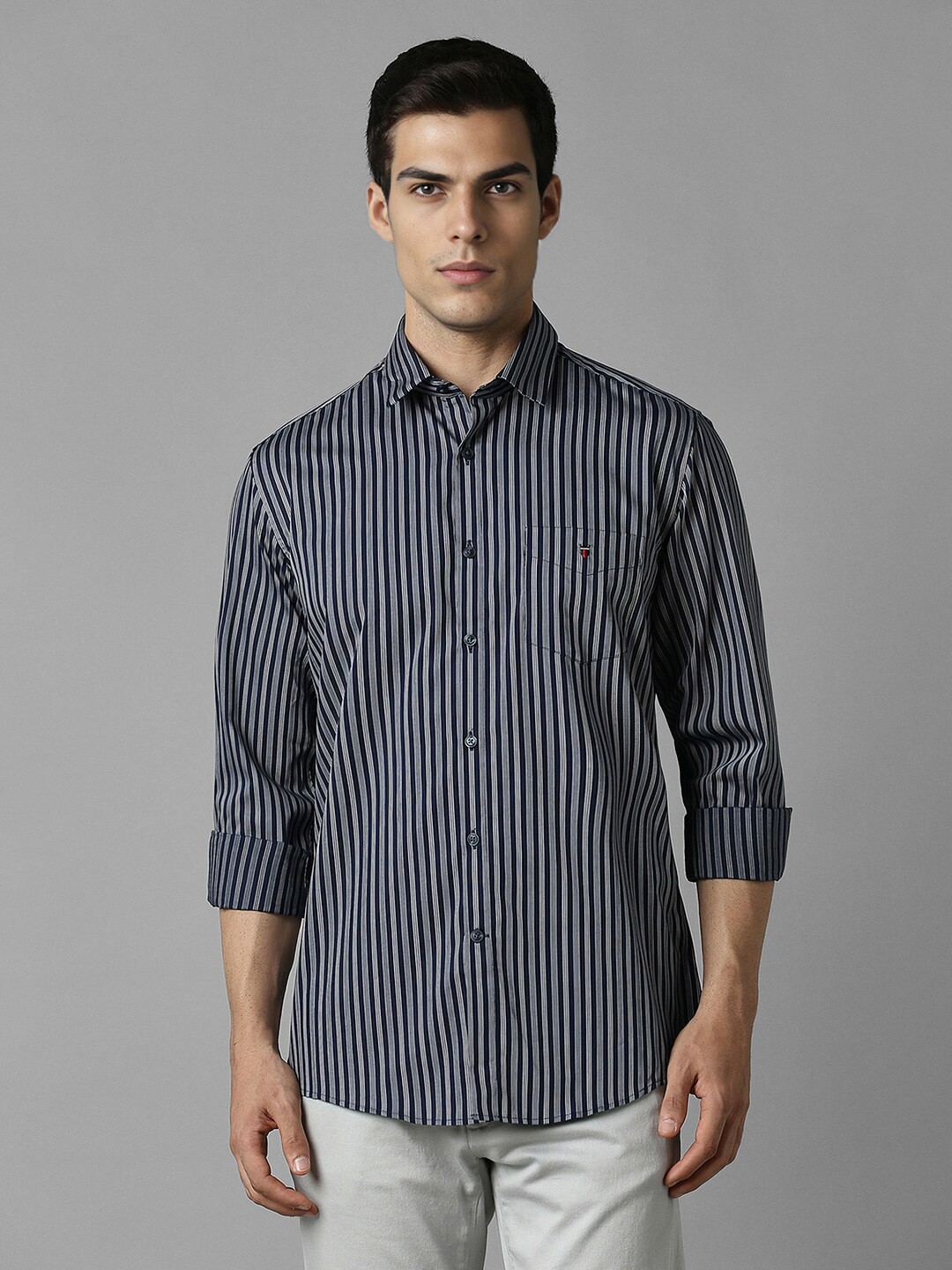 

Louis Philippe Sport Spread Collar Slim Fit Opaque Striped Casual Cotton Shirt, Navy blue