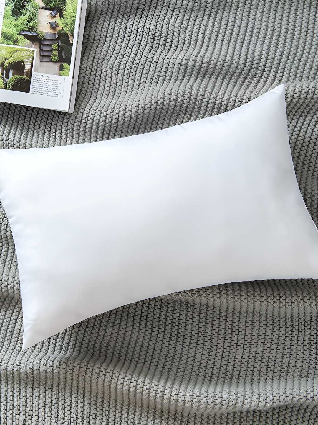 

UrbanArts White 2 Pieces Fibre Filled Breathable Sleep Pillows