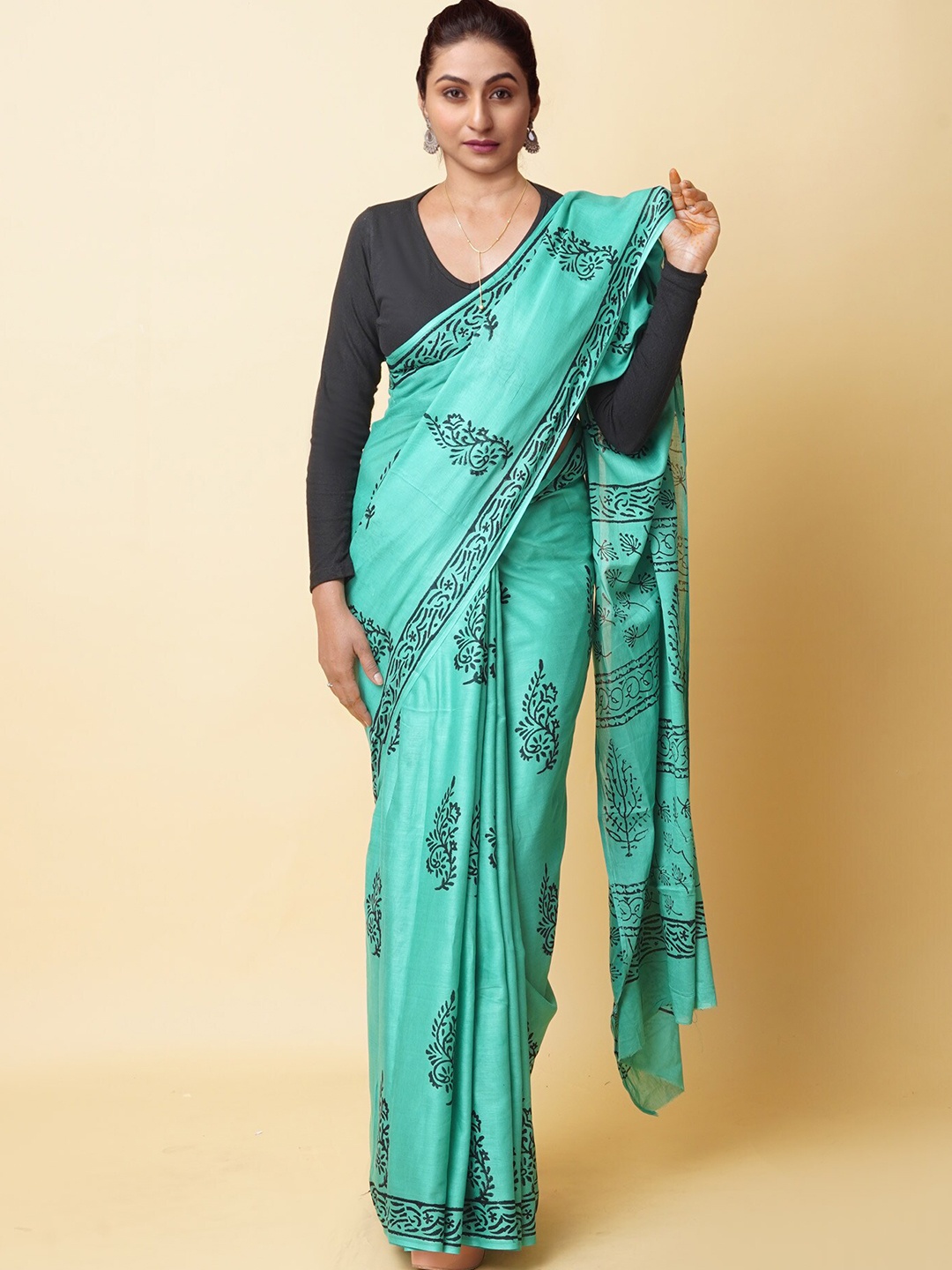 

Unnati Silks Ethnic Motifs Handloom Pure Cotton Block Print Saree, Green