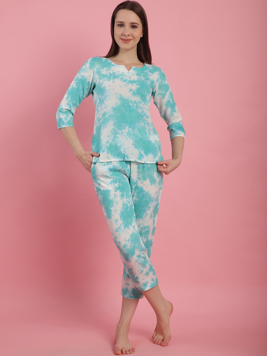 

Prakrti Tie & Dye Night Suit, Blue