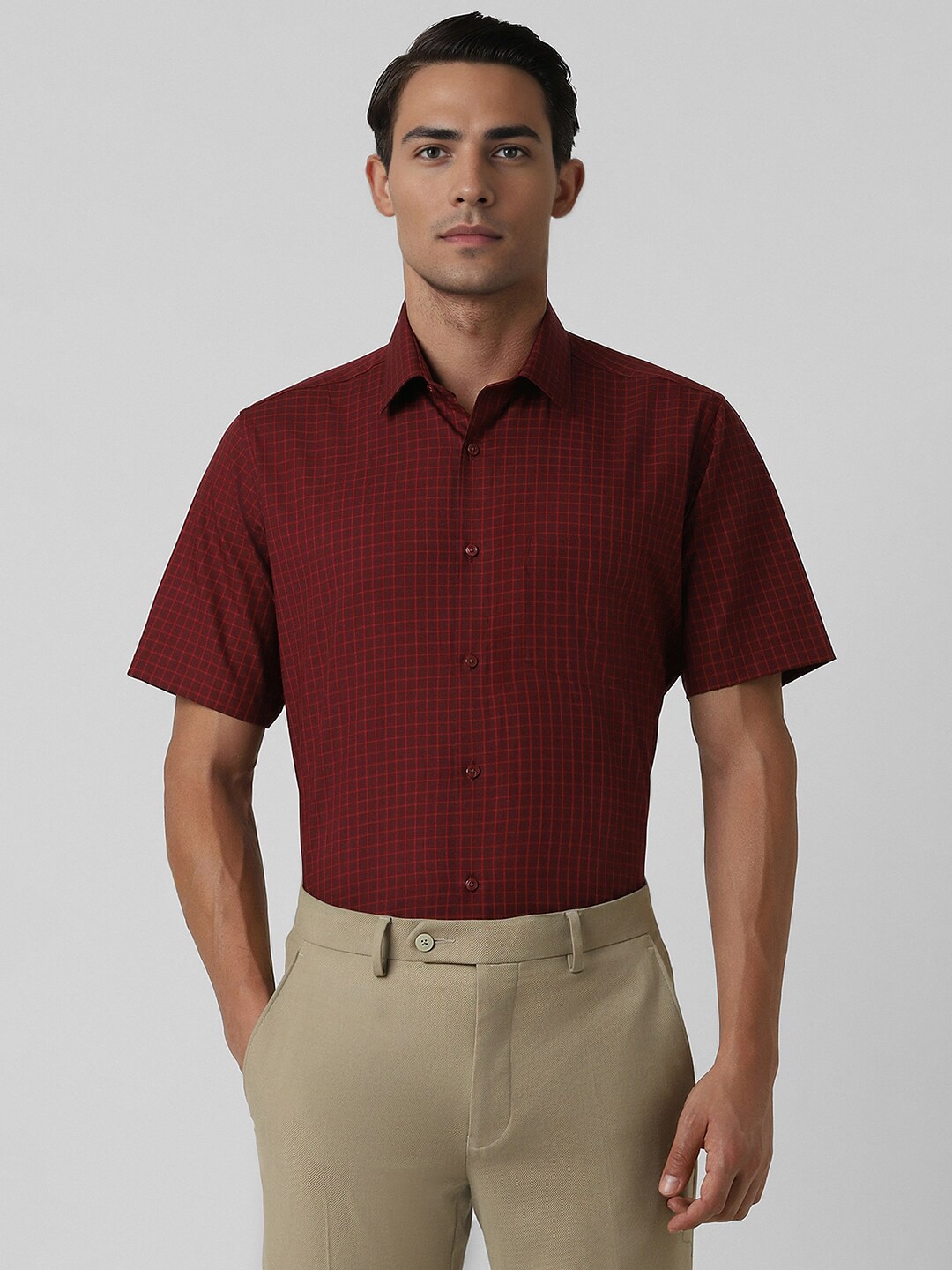 

Van Heusen Checked Spread Collar Cotton Formal Shirt, Maroon