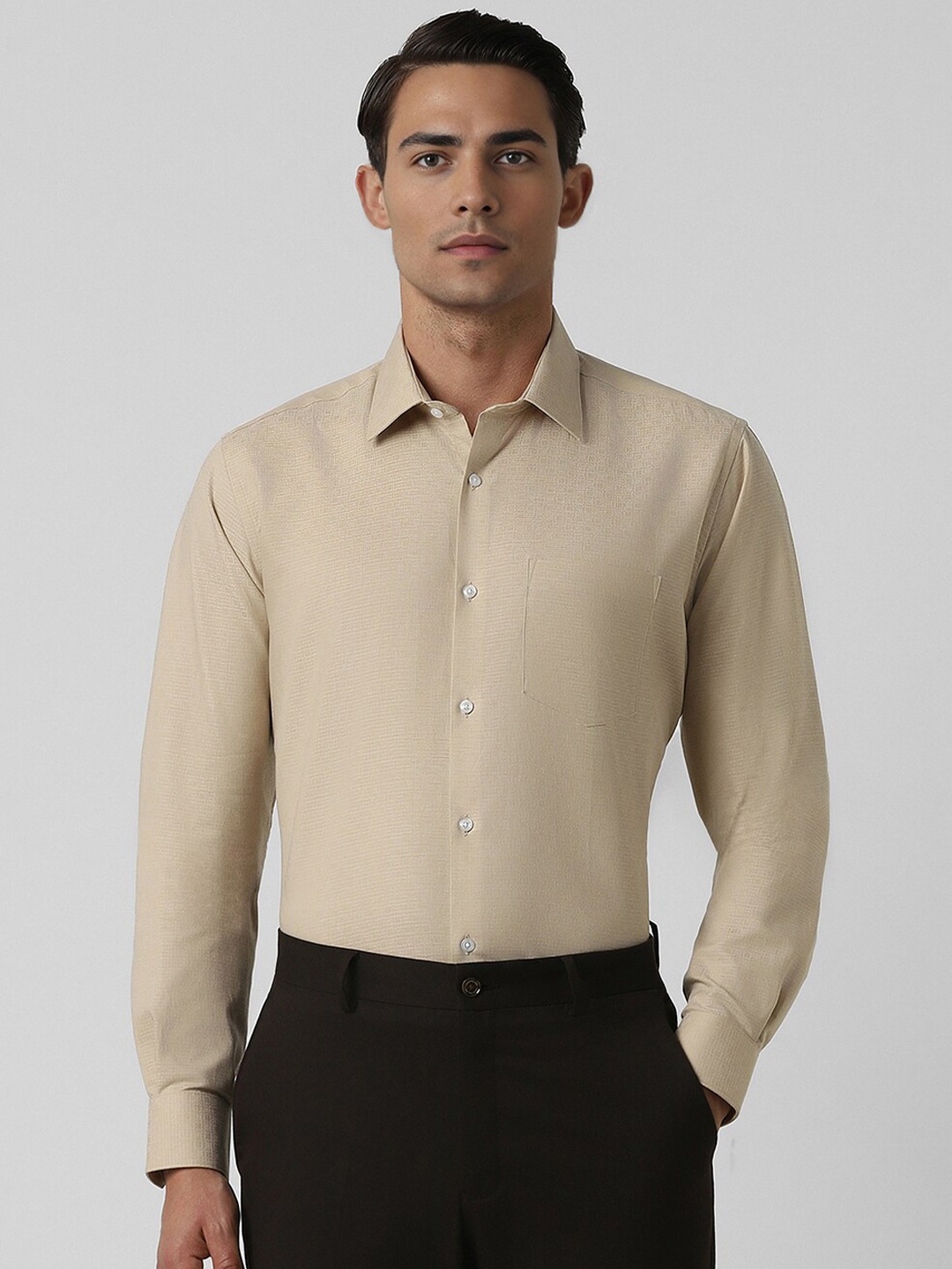 

Van Heusen Geometric Printed Spread Collar Cotton Formal Shirt, Khaki