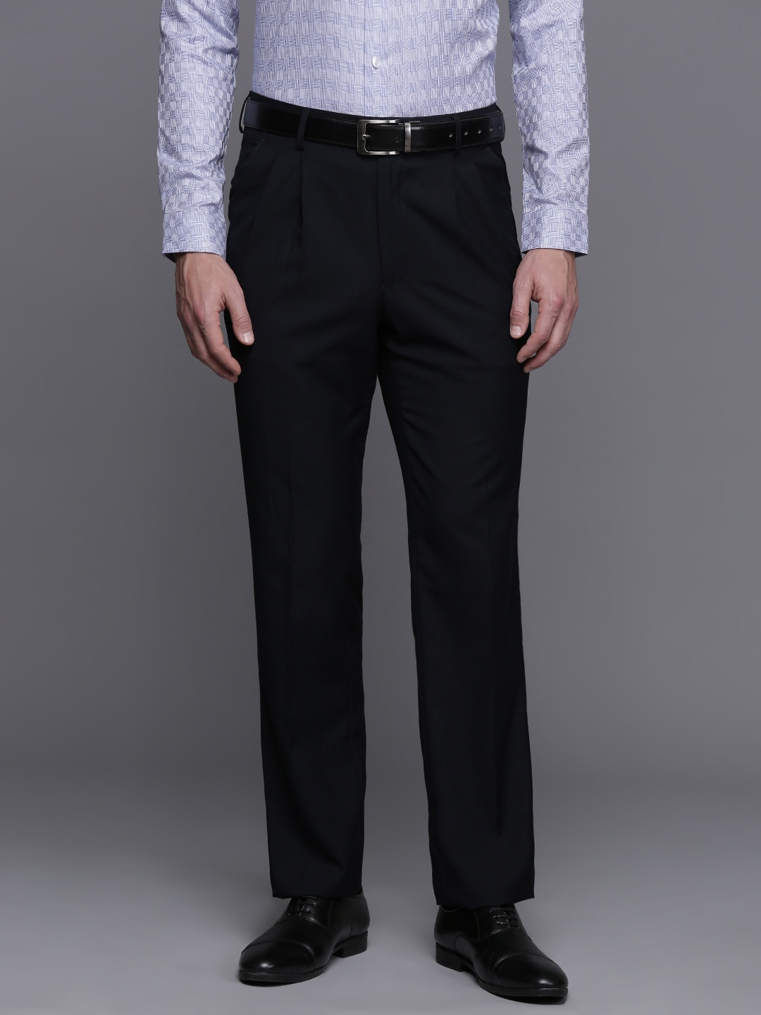 Louis Philippe Men Classic Fit Pleated Formal Trousers, Navy blue