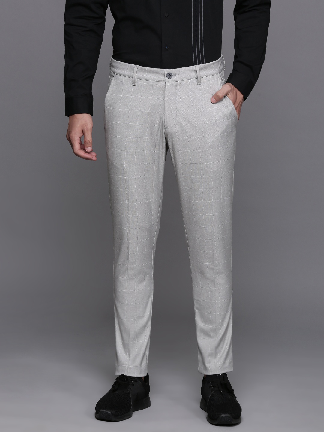 

Louis Philippe Ath.Work Men Checked Comfort Tapered Fit Smart Casual Trousers, Grey