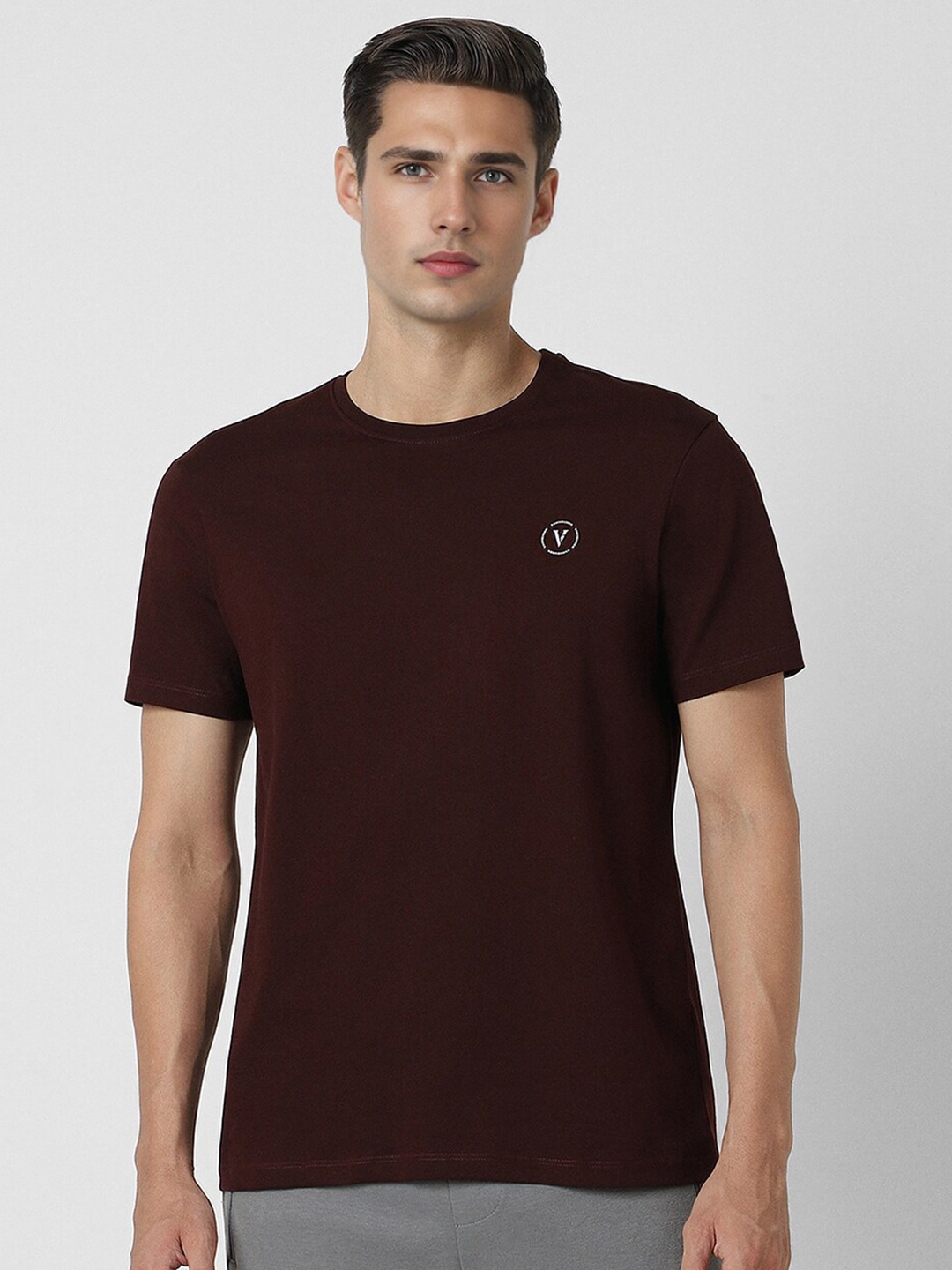 

Van Heusen Crew Neck Pure Cotton Slim Fit T-shirt, Maroon