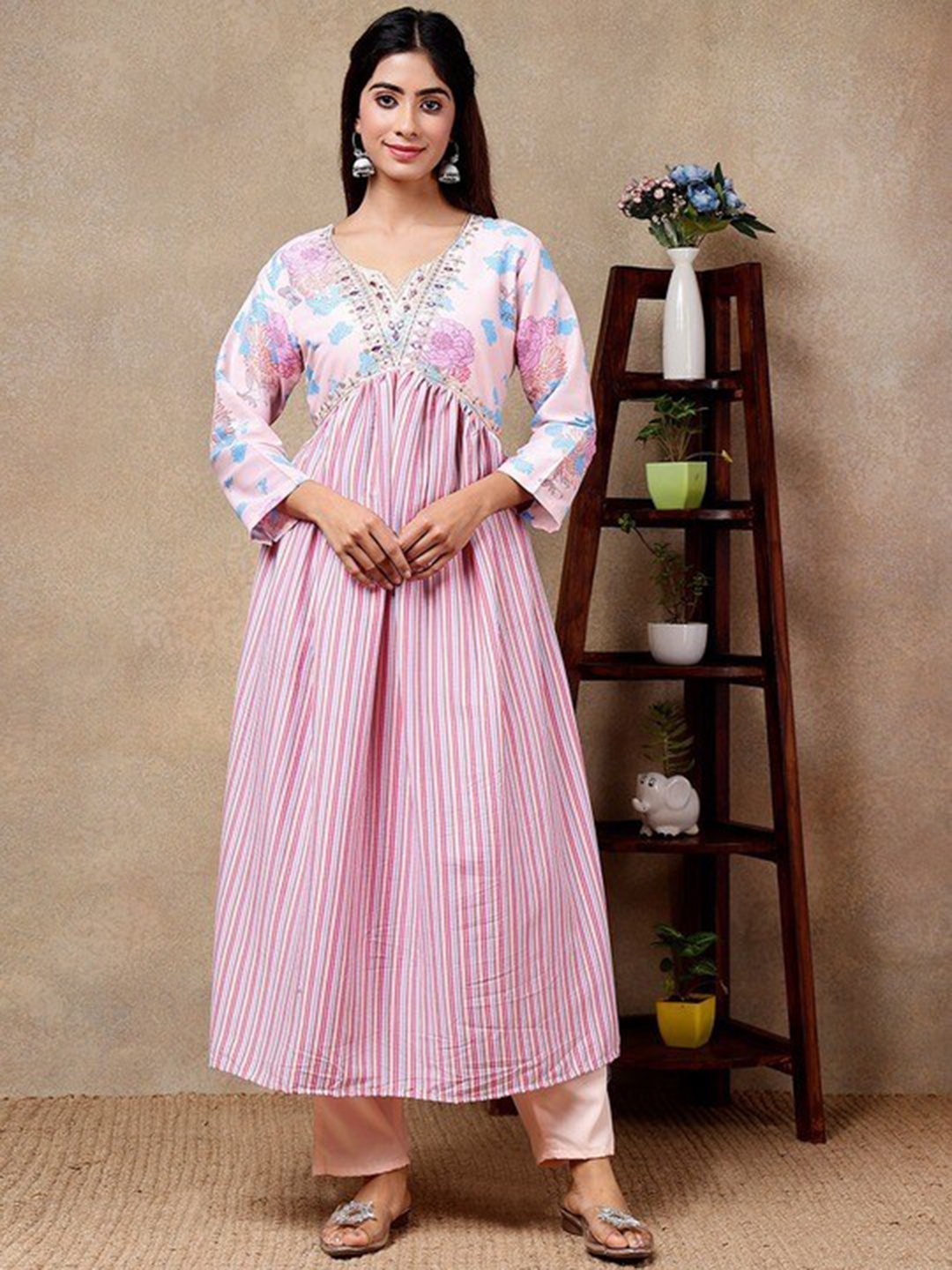 

Growdamy Floral Printed Empire V-Neck Mirror Work Anarkali Kurta With Trousers & Dupatta, Pink