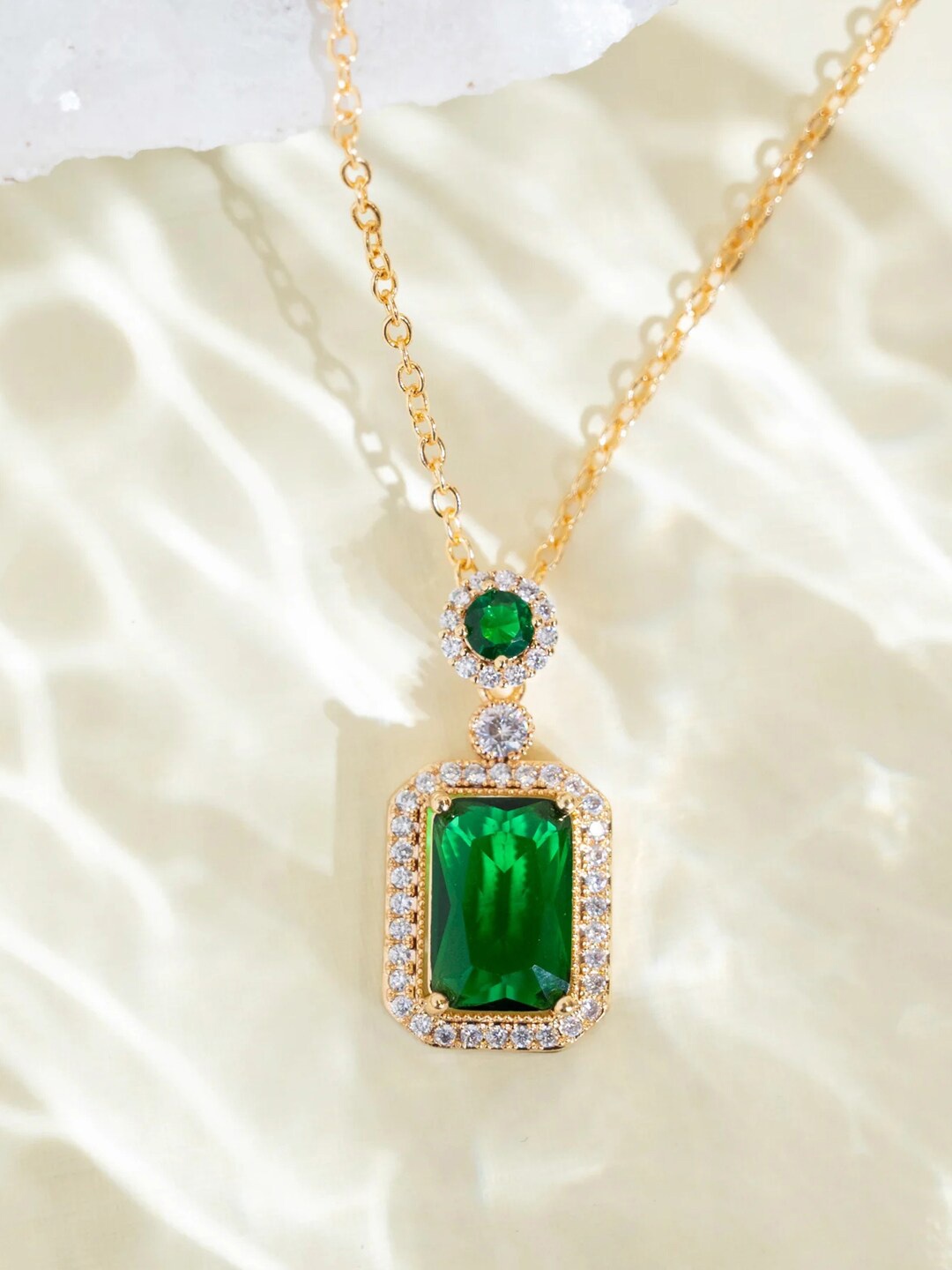 

FIMBUL Gold-Plated Stone-Studded Necklace