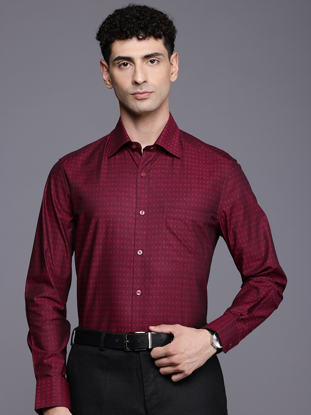 

Louis Philippe Pure Cotton Self Design Classic Fit Opaque Formal Shirt, Magenta