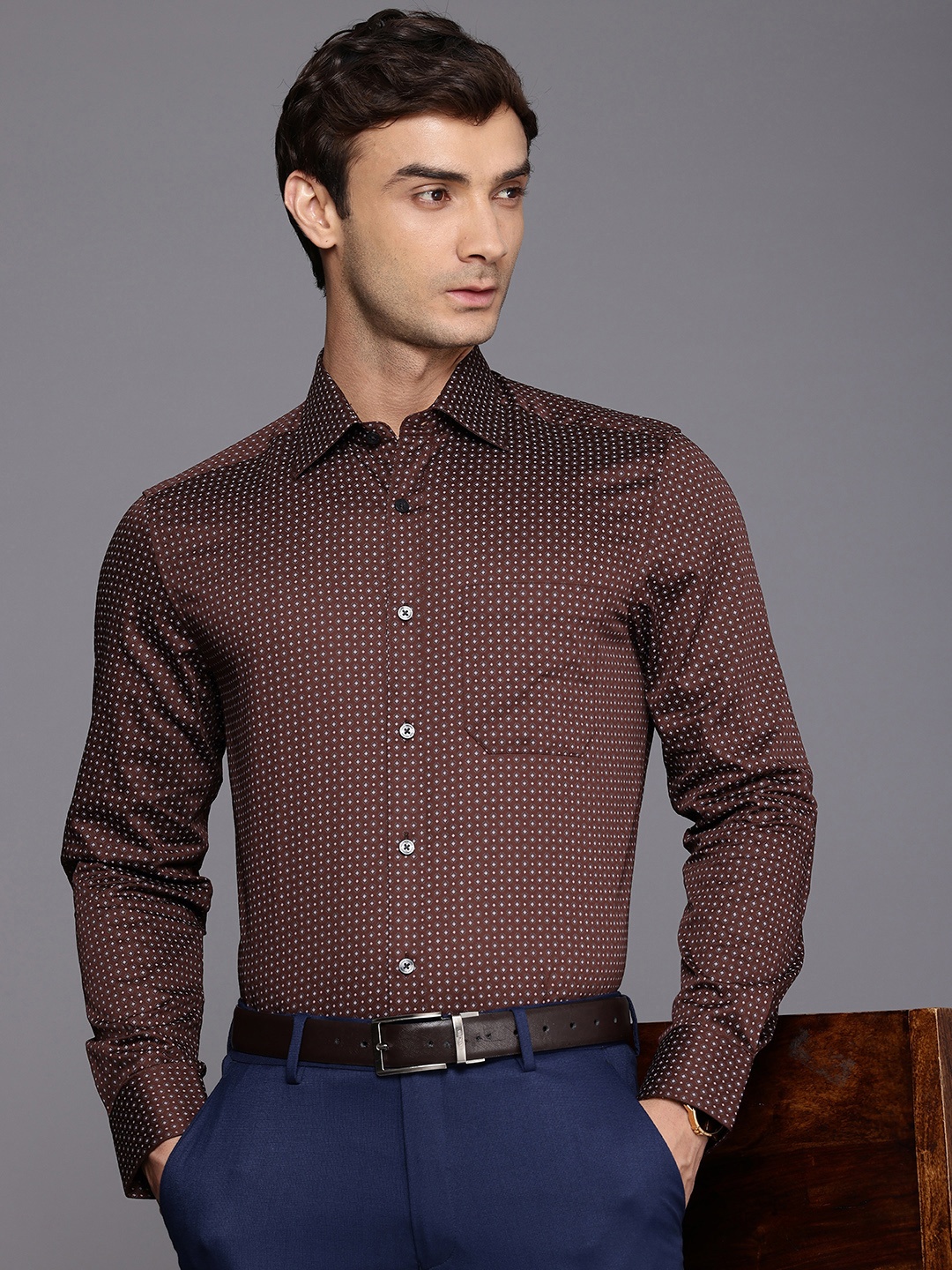 

Louis Philippe Classic Opaque Printed Pure Cotton Formal Shirt, Brown
