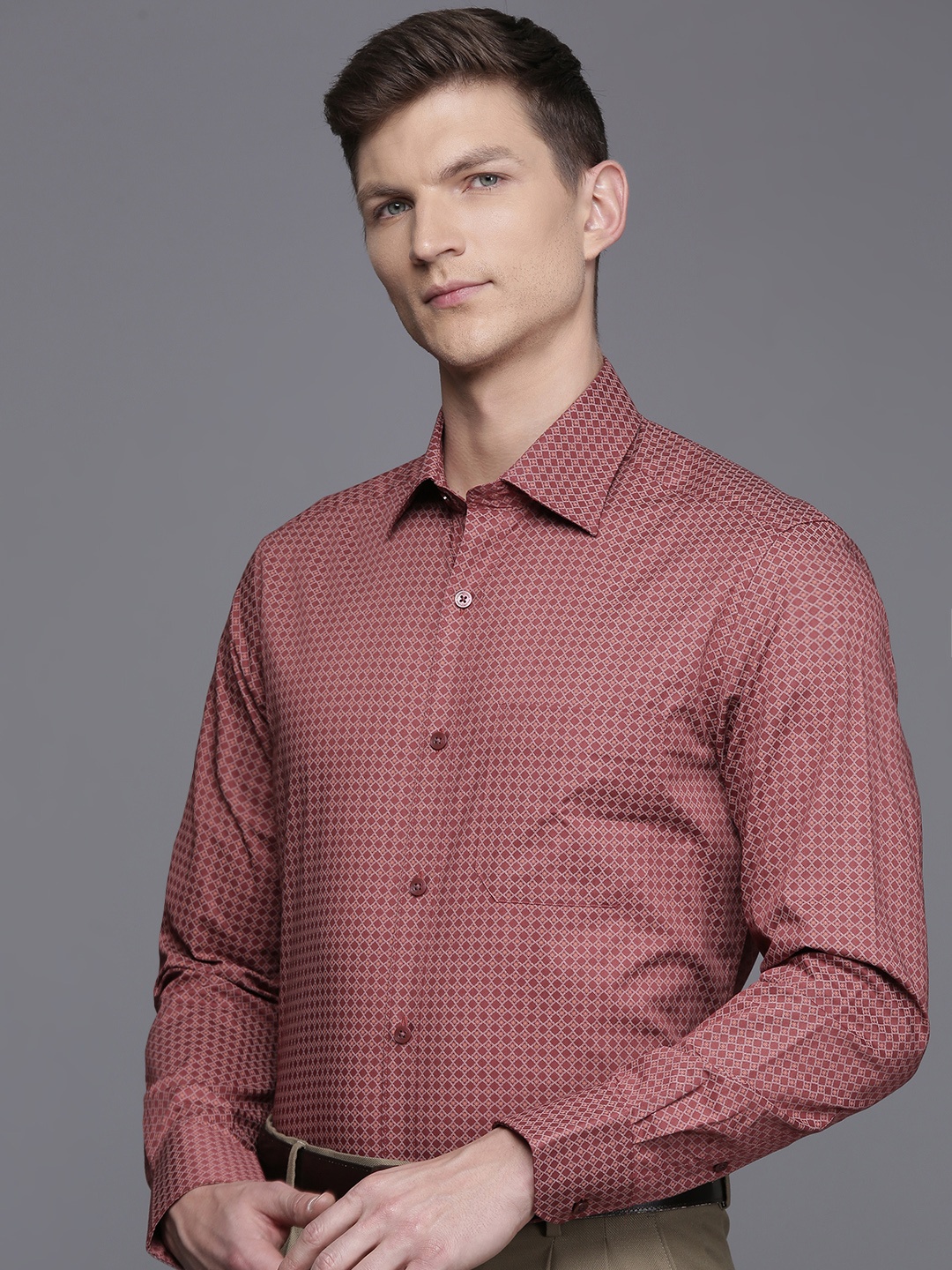

Louis Philippe Classic Fit Printed Pure Cotton Formal Shirt, Maroon