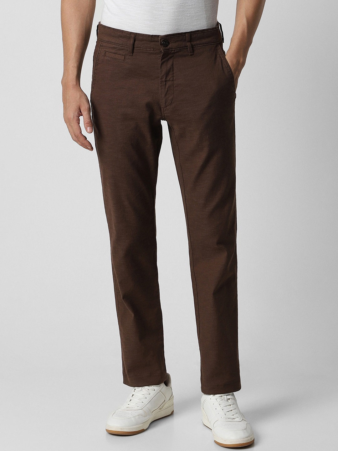 

Van Heusen Sport Men Slim Fit Mid-Rise Trousers, Brown