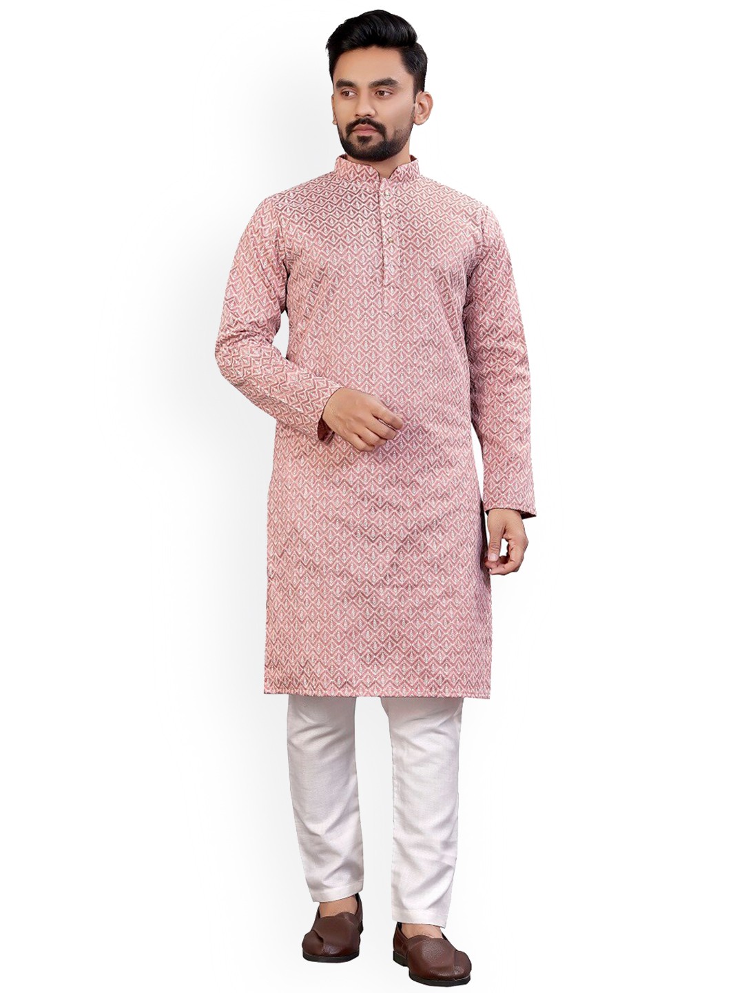 

BAESD Ethnic Motifs Embroidered Silk Straight Kurta, Peach