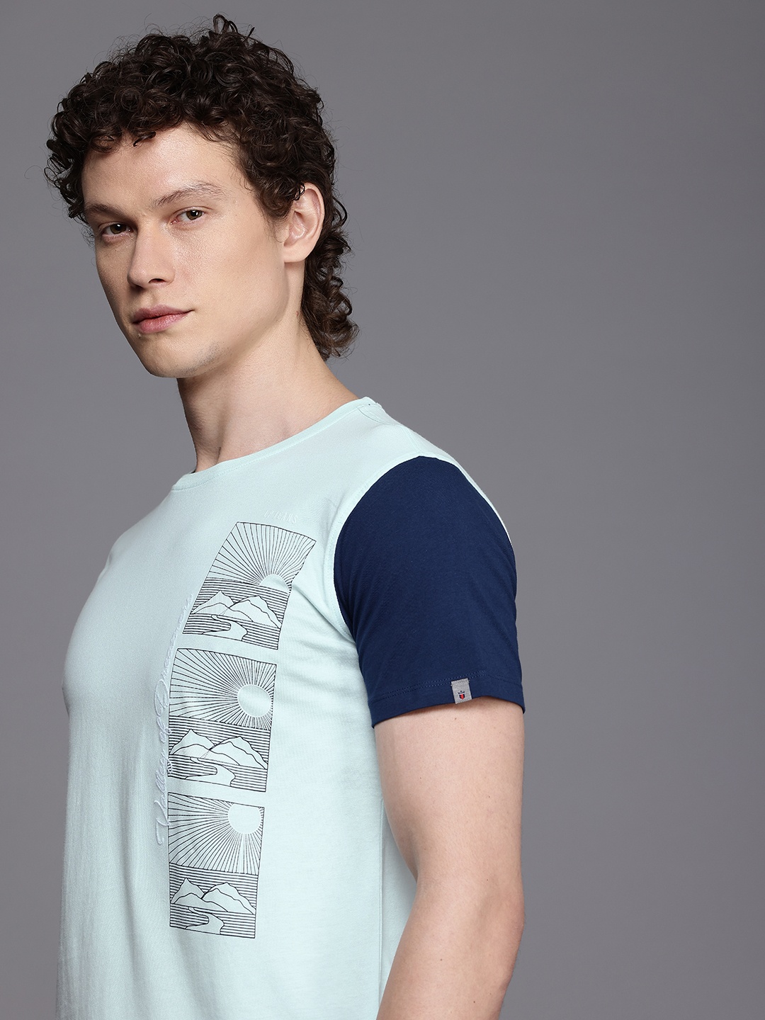 

Louis Philippe Jeans Printed Pure Cotton Slim Fit T-shirt, Turquoise blue