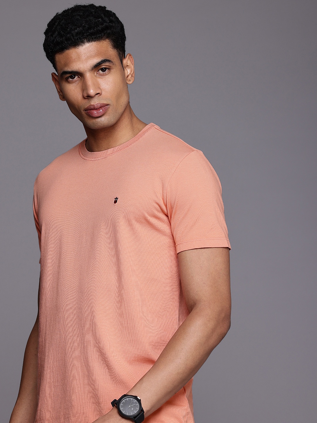 

Louis Philippe Jeans Pure Cotton Slim Fit T-shirt, Peach