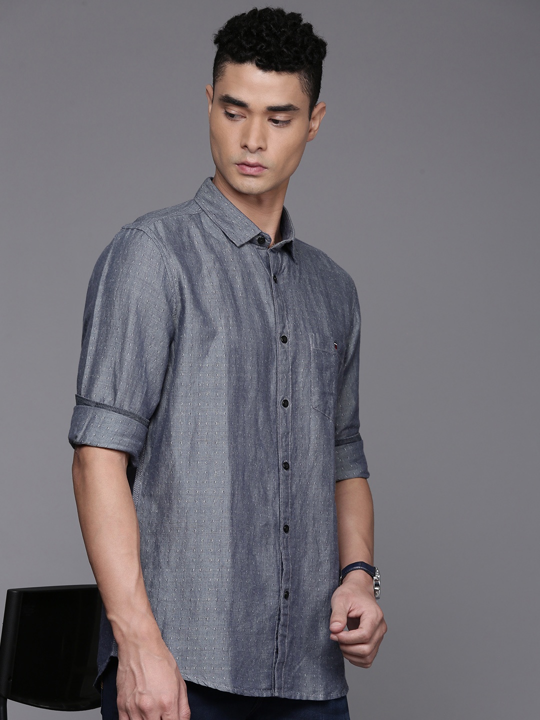 

Louis Philippe Jeans Linen Cotton Self Design Slim Fit Textured Casual Shirt, Blue