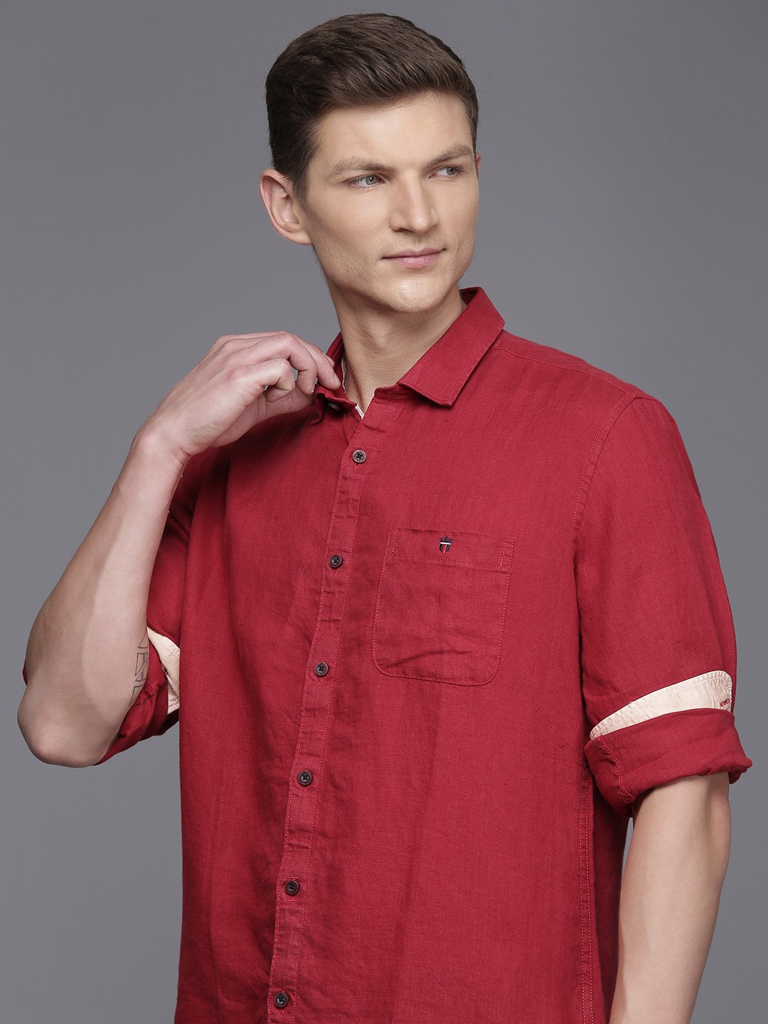 

Louis Philippe Jeans Men Slim Fit Pure Linen Casual Shirt, Maroon