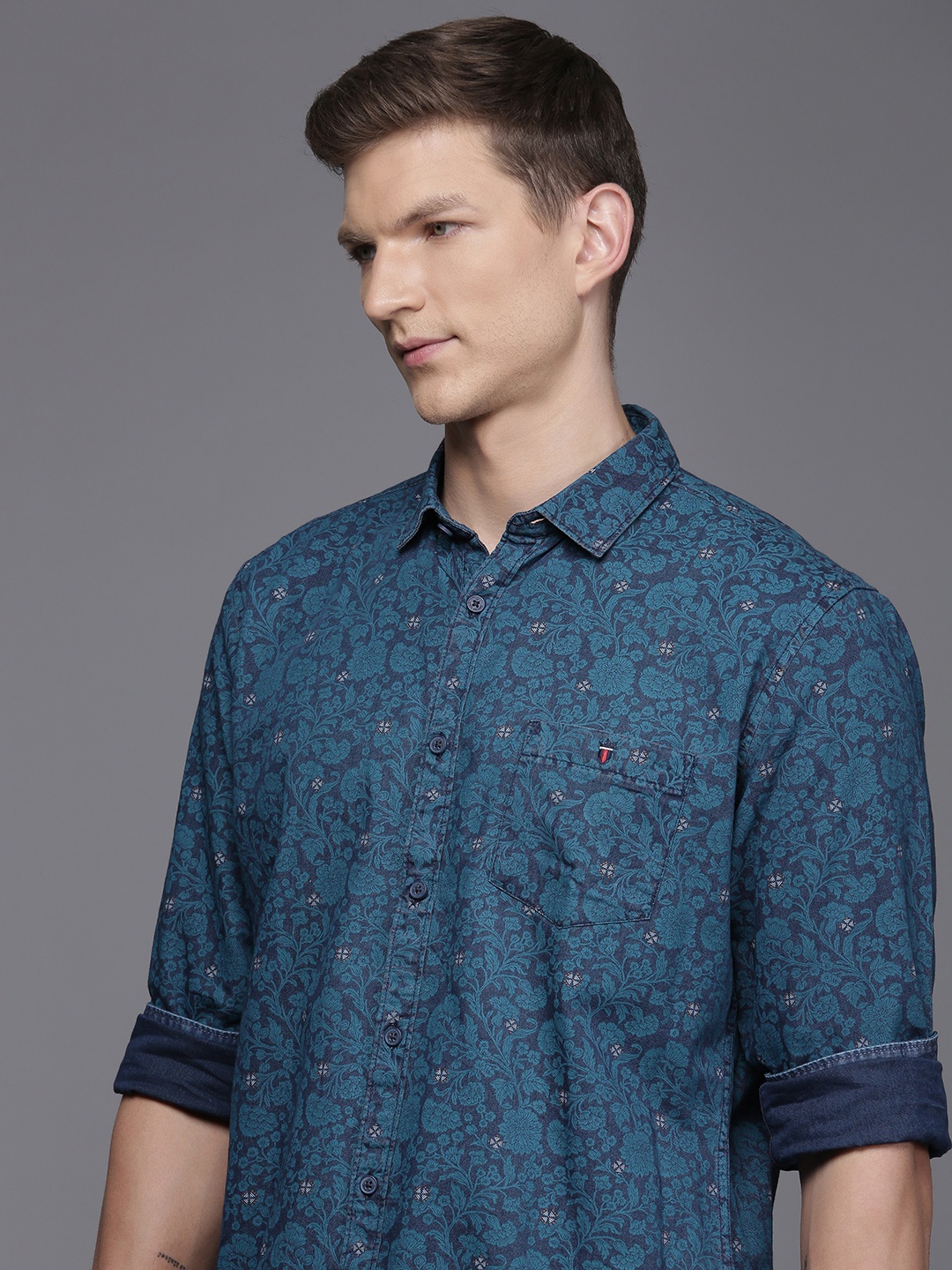 

Louis Philippe Jeans Men Slim Fit Floral Printed Pure Cotton Casual Shirt, Navy blue