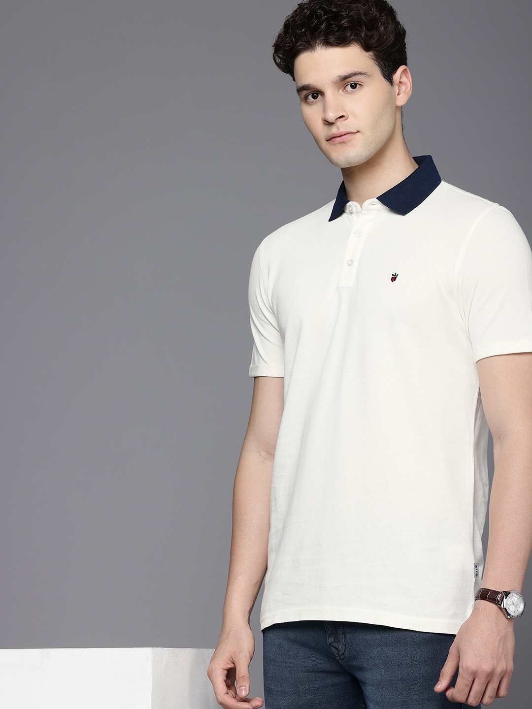 

Louis Philippe Jeans Polo Collar Pure Cotton Slim Fit T-shirt, Off white