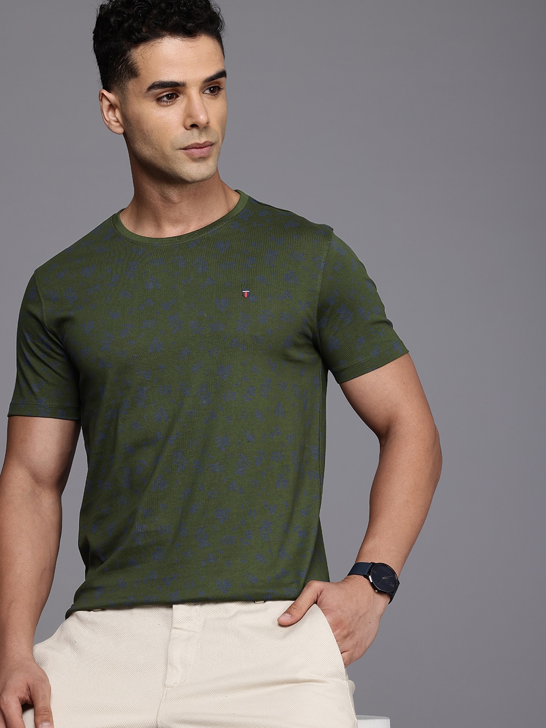 

Louis Philippe Jeans Printed Pure Cotton Slim Fit T-shirt, Olive