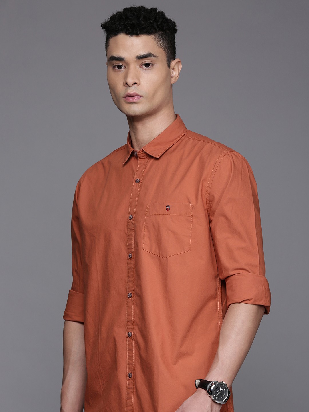 

Louis Philippe Jeans Pure Cotton Slim Fit Opaque Casual Shirt, Rust