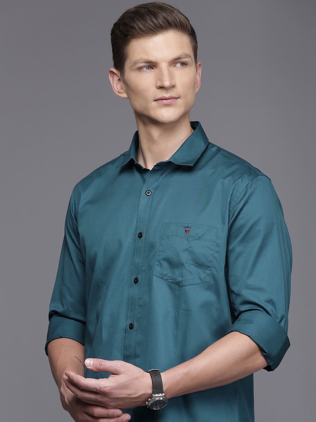

Louis Philippe Jeans Men Slim Fit Pure Cotton Casual Shirt, Teal