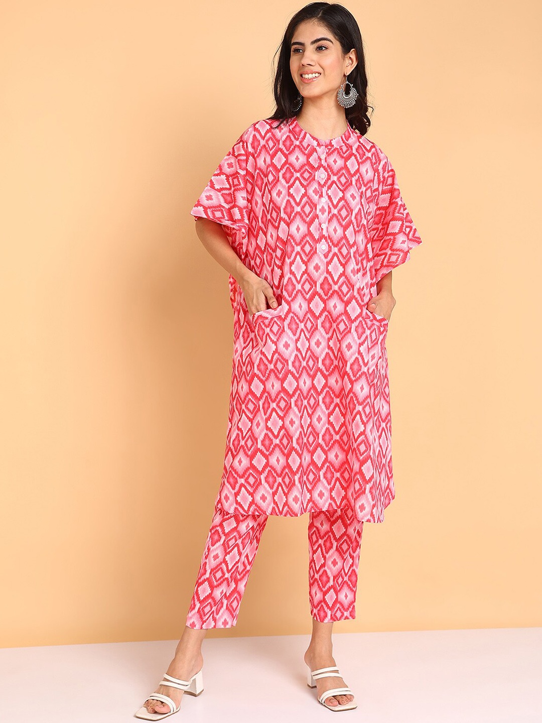 

BLOCKS OF INDIA Printed Kaftan Tunic With Trousers, Pink