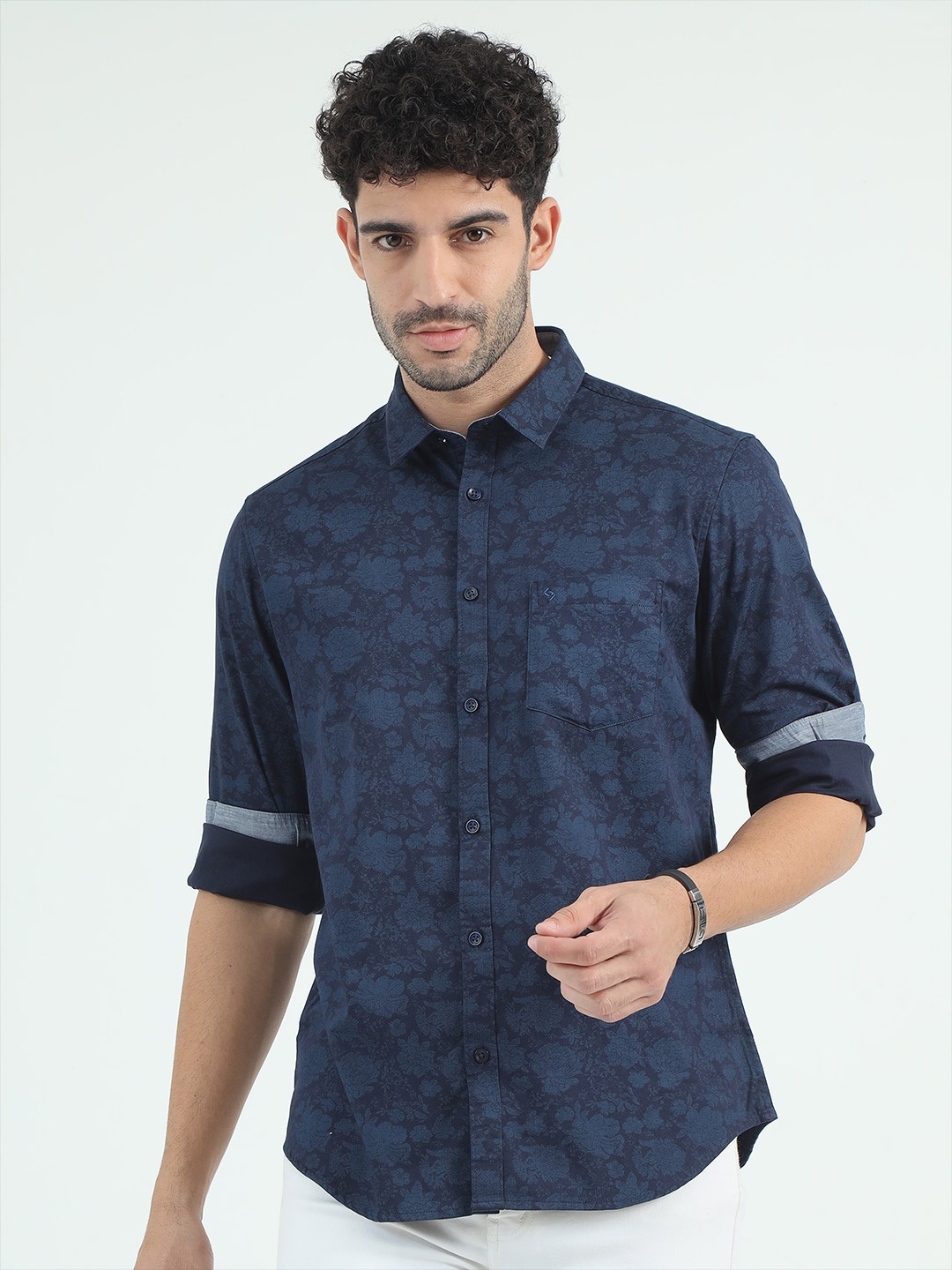 

Classic Polo India Slim Fit Floral Printed Spread Collar Cotton Shirt, Navy blue