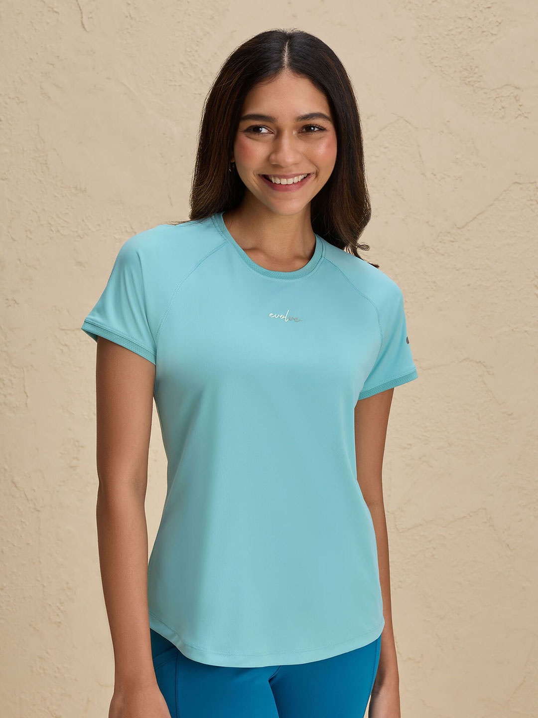 

Nykd By Nykaa Quick Dry Half Sleeves Regular Fit Running Tee, Blue