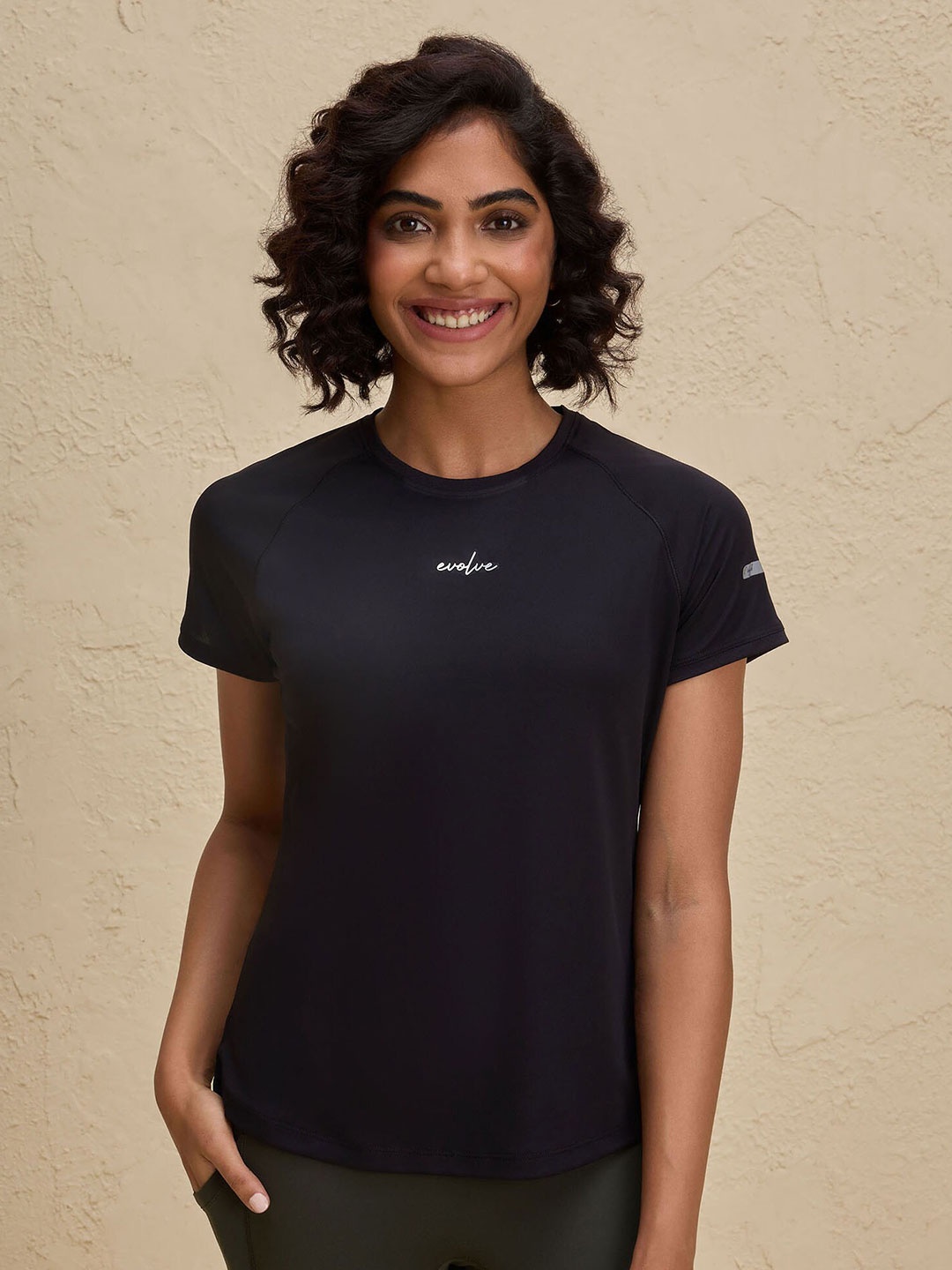 

Nykd By Nykaa Quick Dry Half Sleeves Regular Fit Running Tee, Black