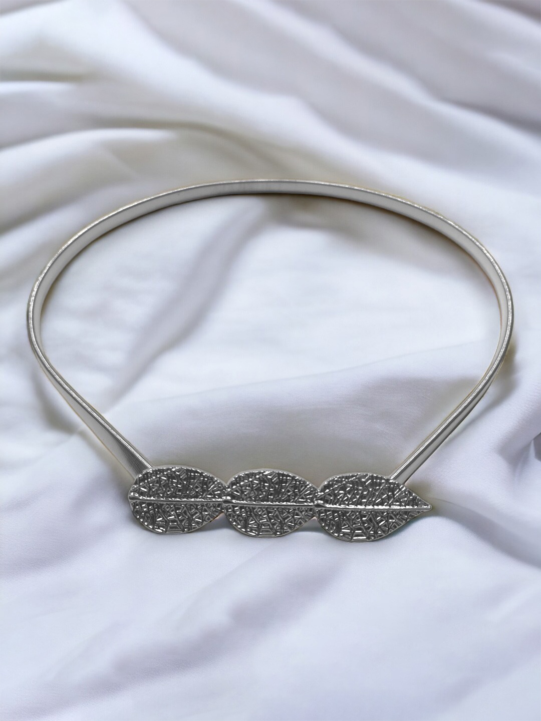 

REDHORNS Women Three Leaf Design Stretchable Metal Belt, Silver