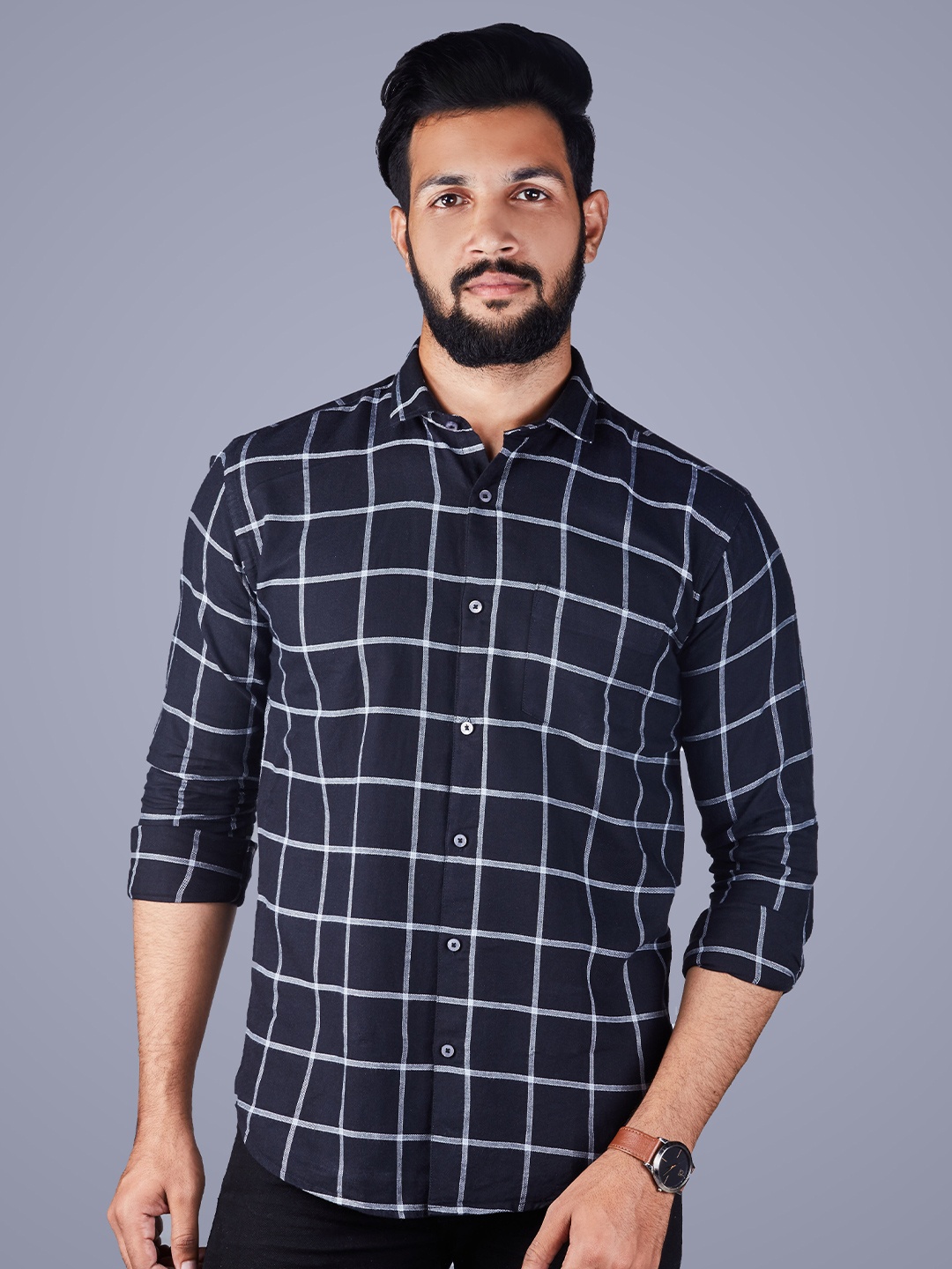 

INDIAN THREADS India Slim Checked Cotton Spread Collar Slim Fit Opaque Casual Shirt, Black