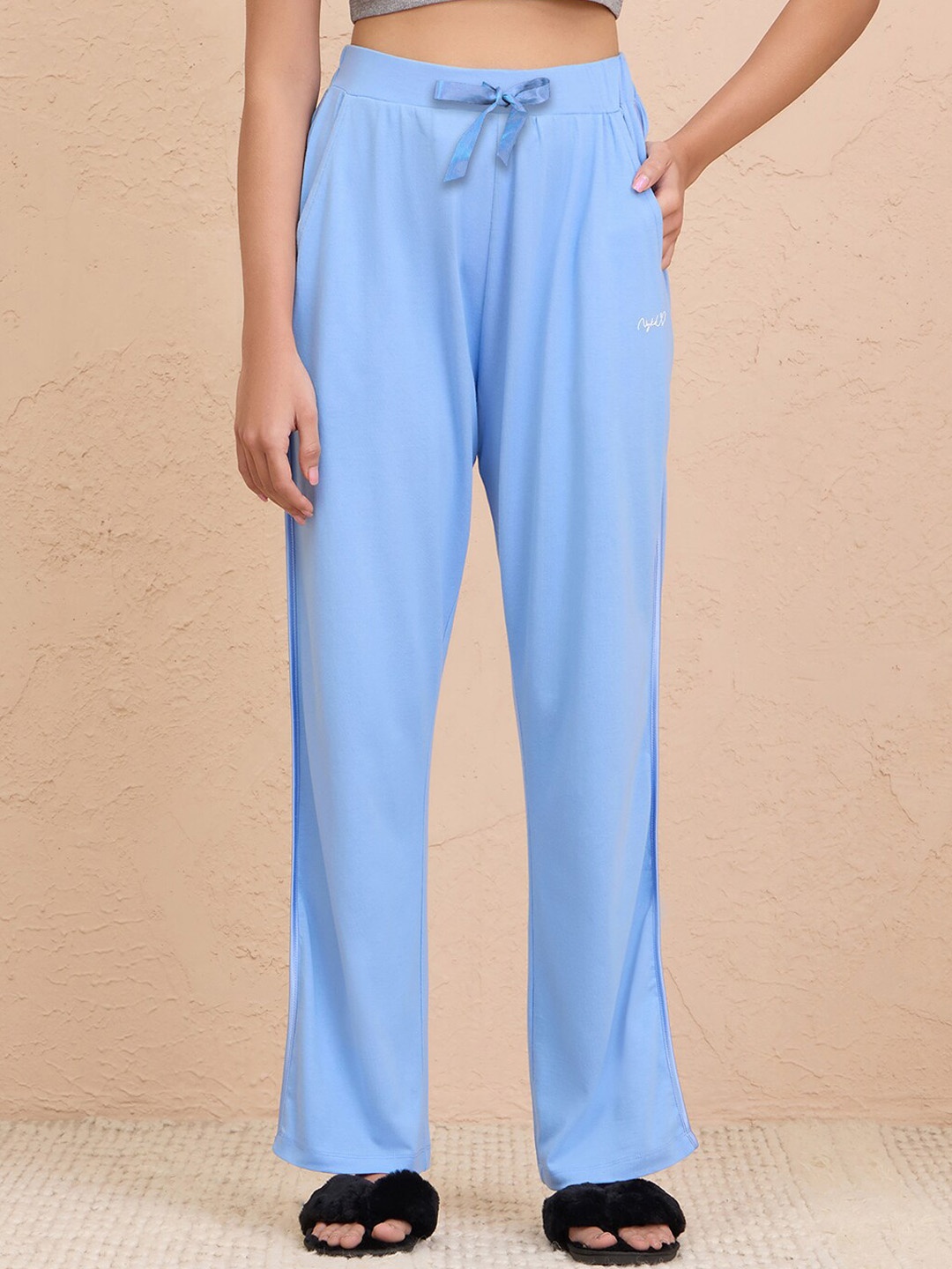

Nykd By Nykaa Summer Essential Super Comfy Cotton-Modal Pajama, Blue