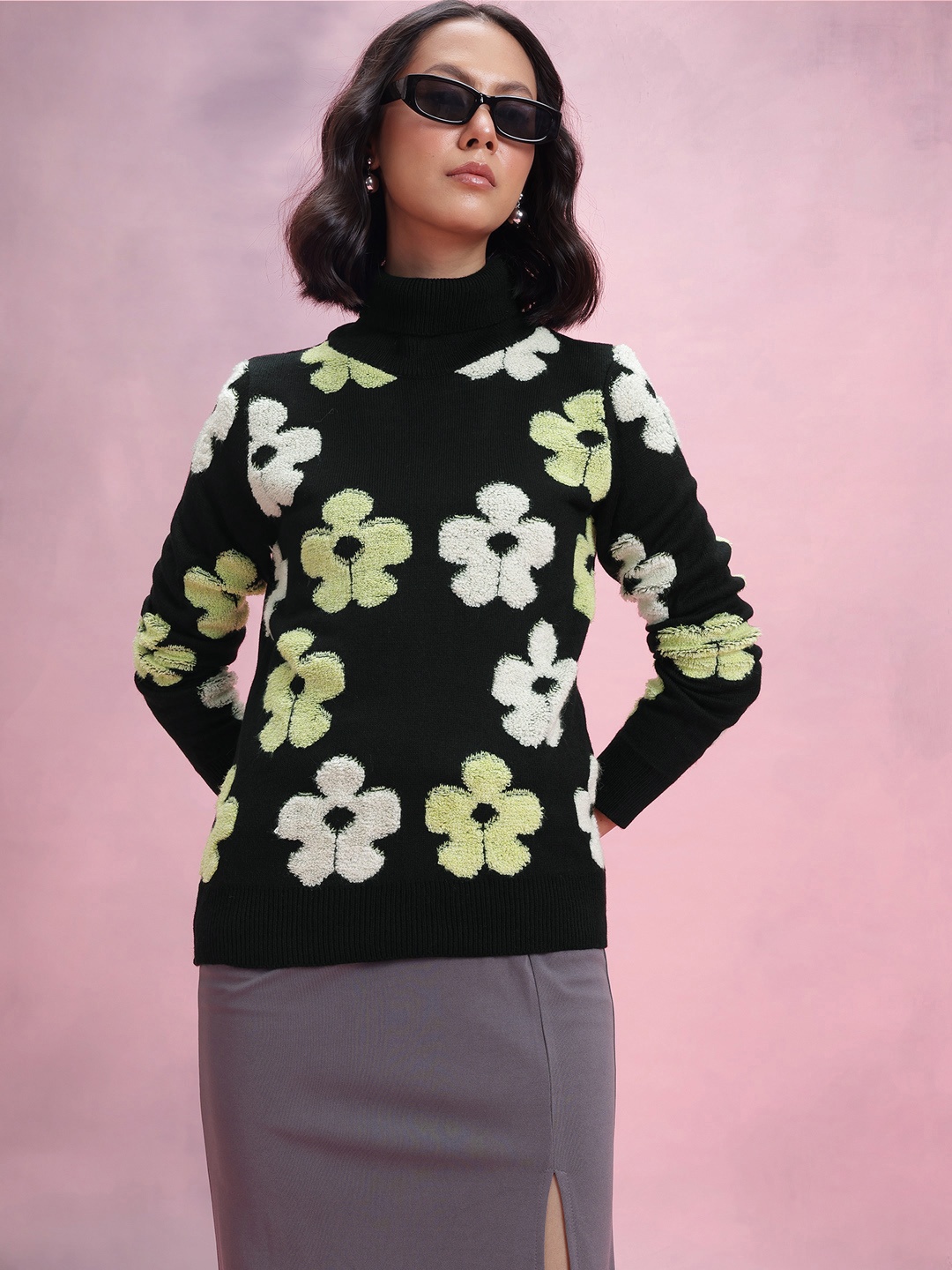 

DressBerry Floral Turtle Neck Pullover, Black