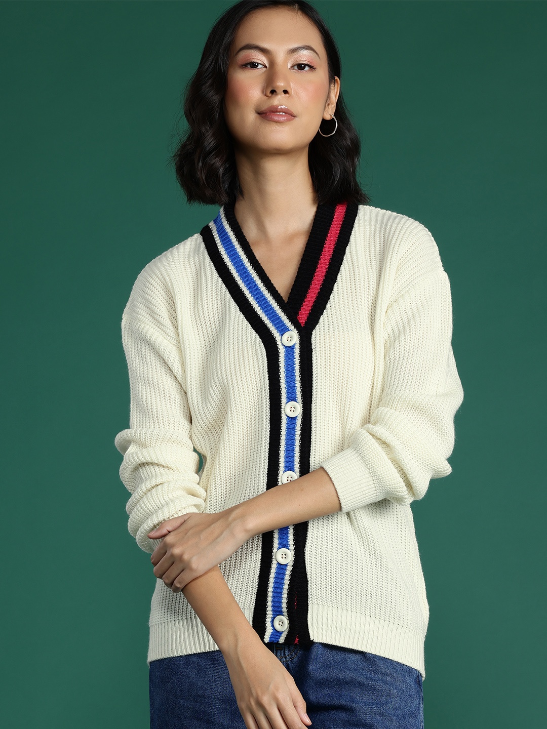 

DressBerry V-Neck Cardigan, White