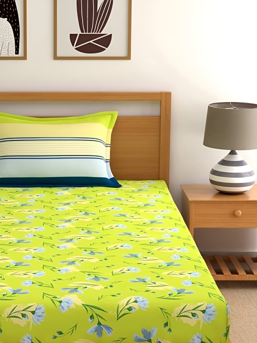 

Softwrap Green & Blue Floral Cotton 150 TC Single Bedsheet with 1 Pillow Covers