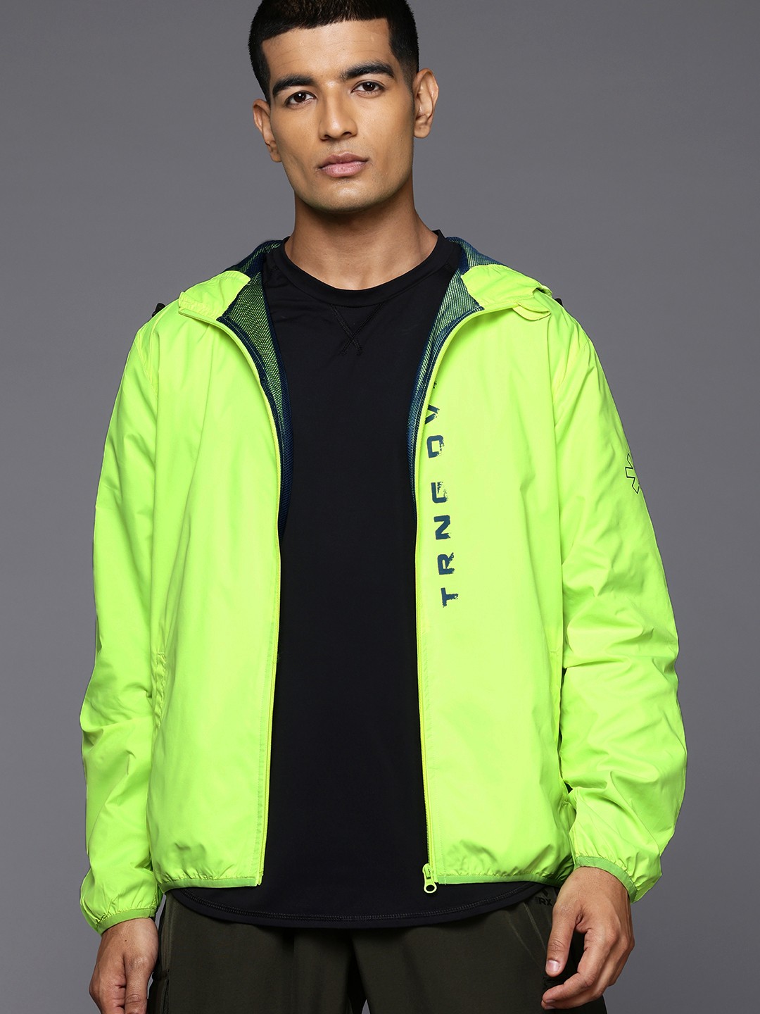 

HRX by Hrithik Roshan Rapid-Dry Hooded Training Jacket, Fluorescent green