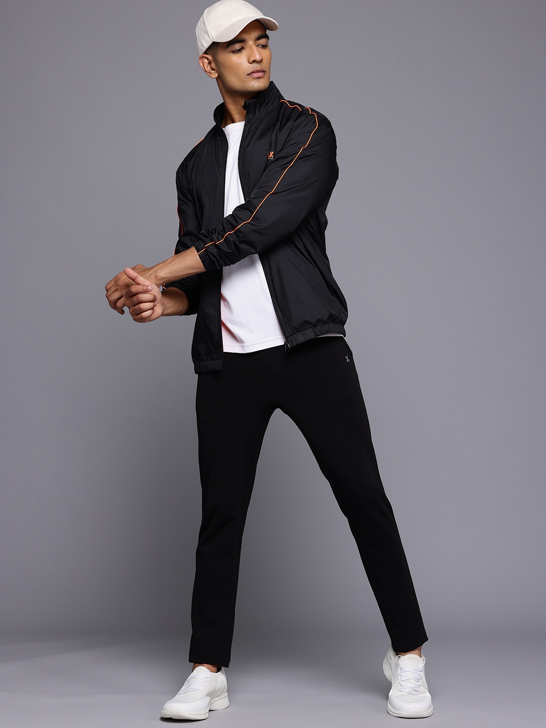 

HRX by Hrithik Roshan Rapid-Dry Training Jacket, Black