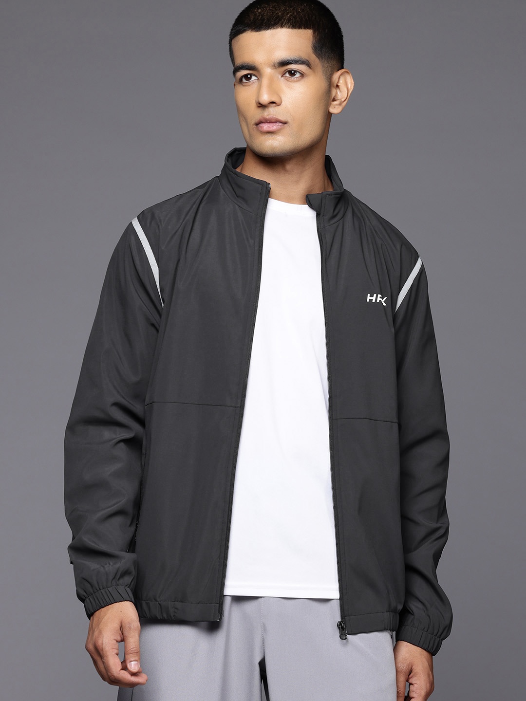 

HRX by Hrithik Roshan Running Tailored Sports Jacket, Black