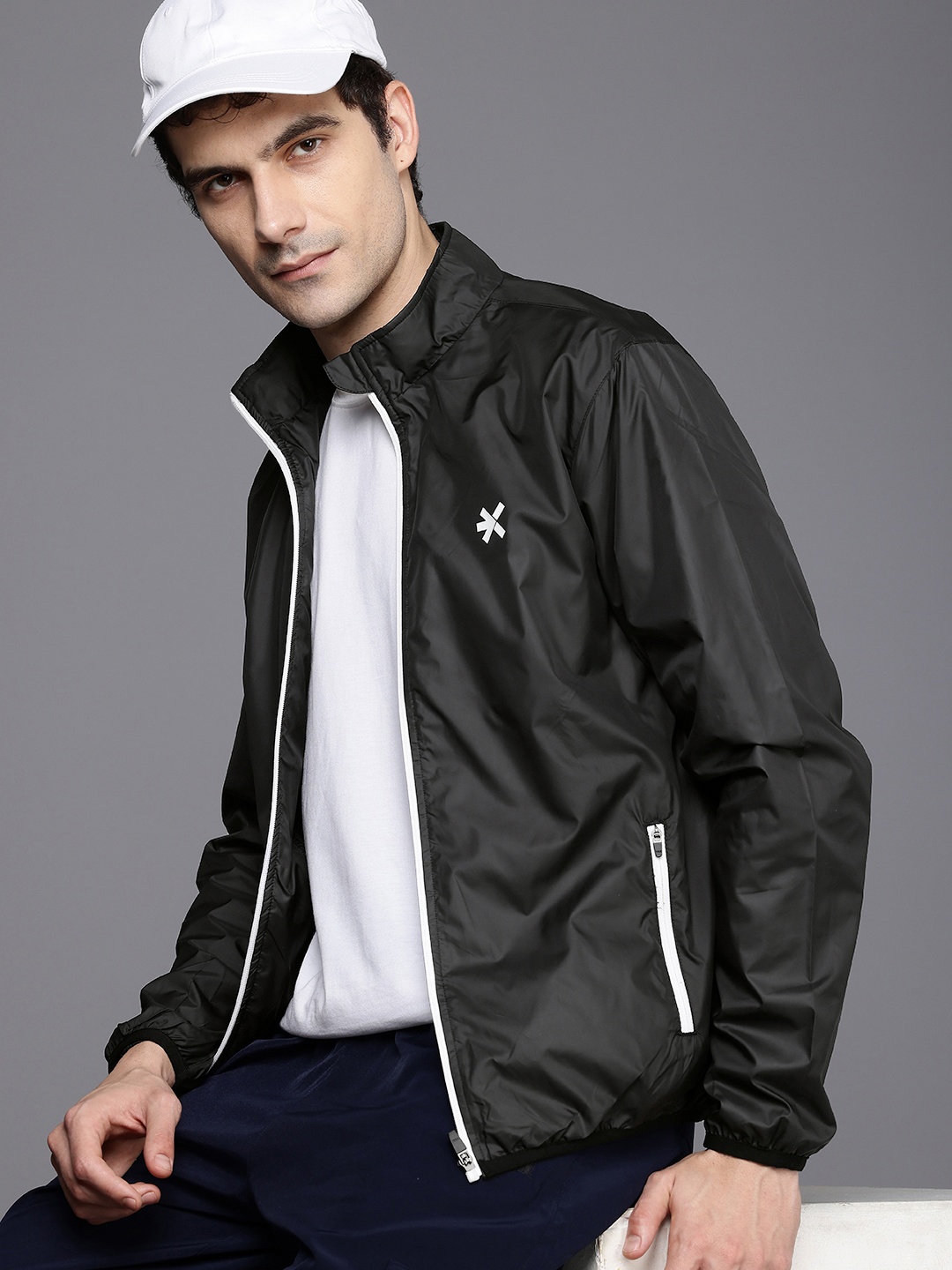 

HRX by Hrithik Roshan Rapid-Dry & Antimicrobial Finish Outdoor Sporty Jacket, Black