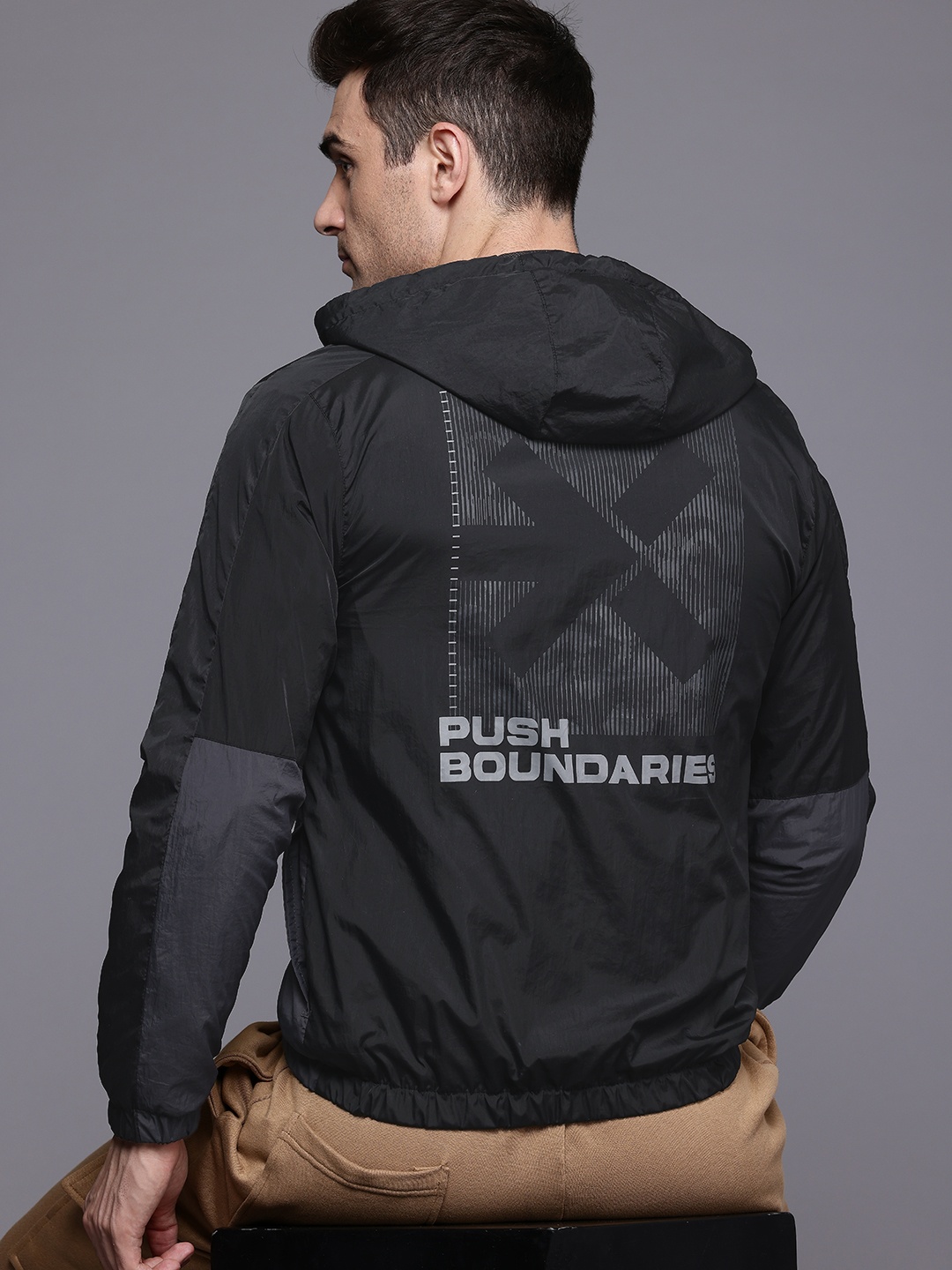 

HRX by Hrithik Roshan Printed Rapid-Dry Half Placket Outdoor Jacket, Black