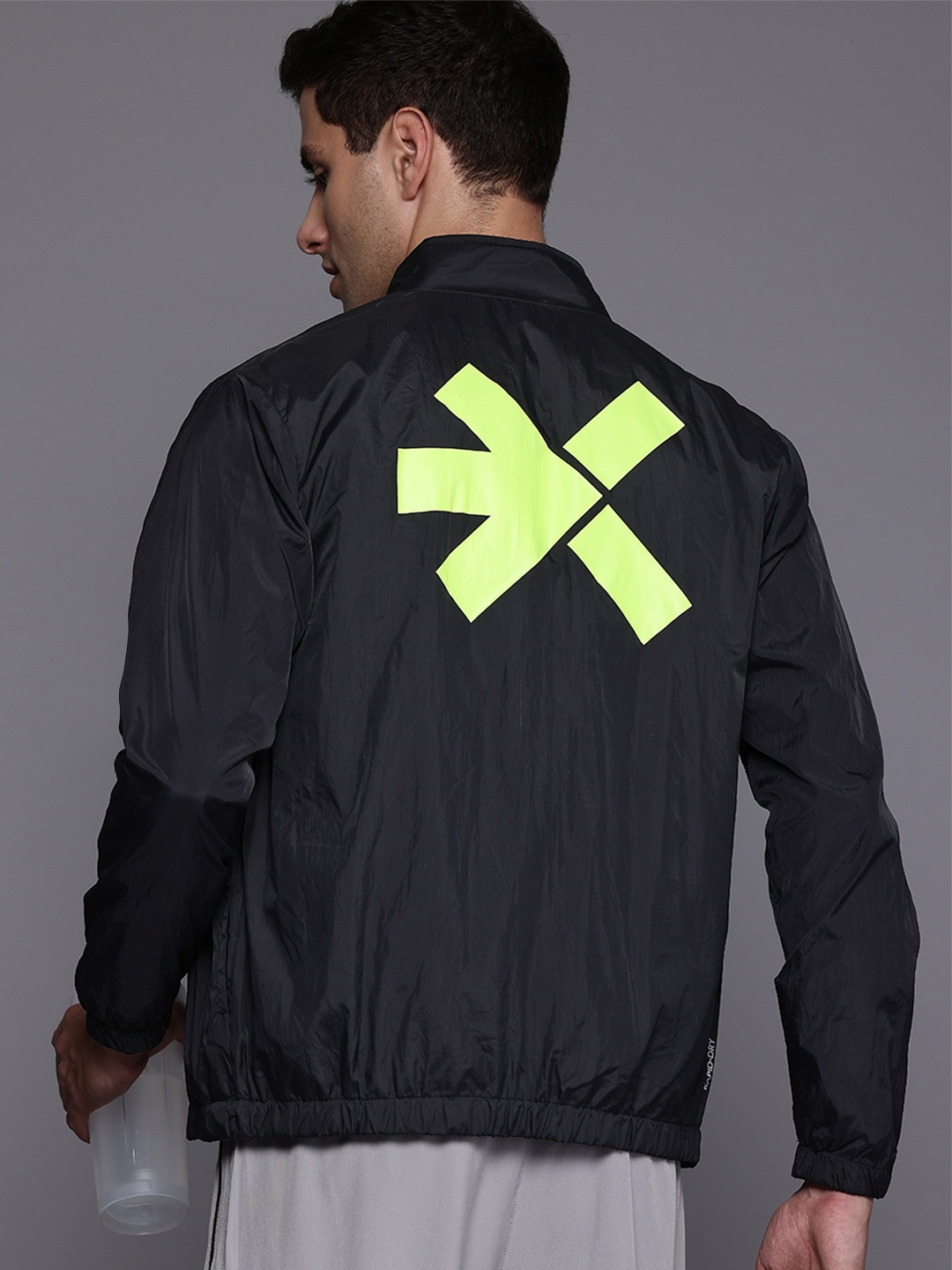 

HRX by Hrithik Roshan Rapid-Dry Brand Logo Running Jacket, Black