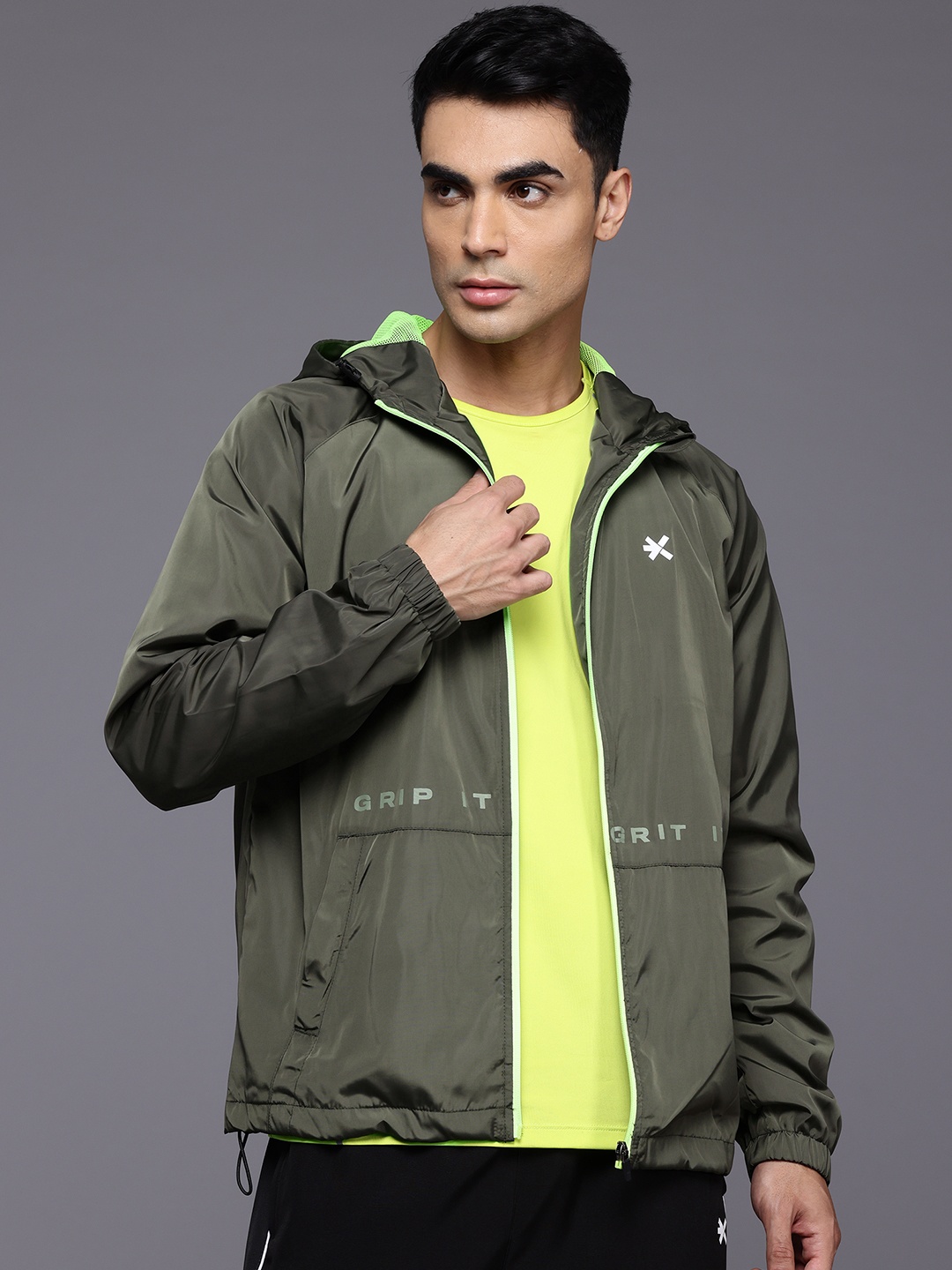 

HRX by Hrithik Roshan Men Rapid-Dry Training Jacket, Olive