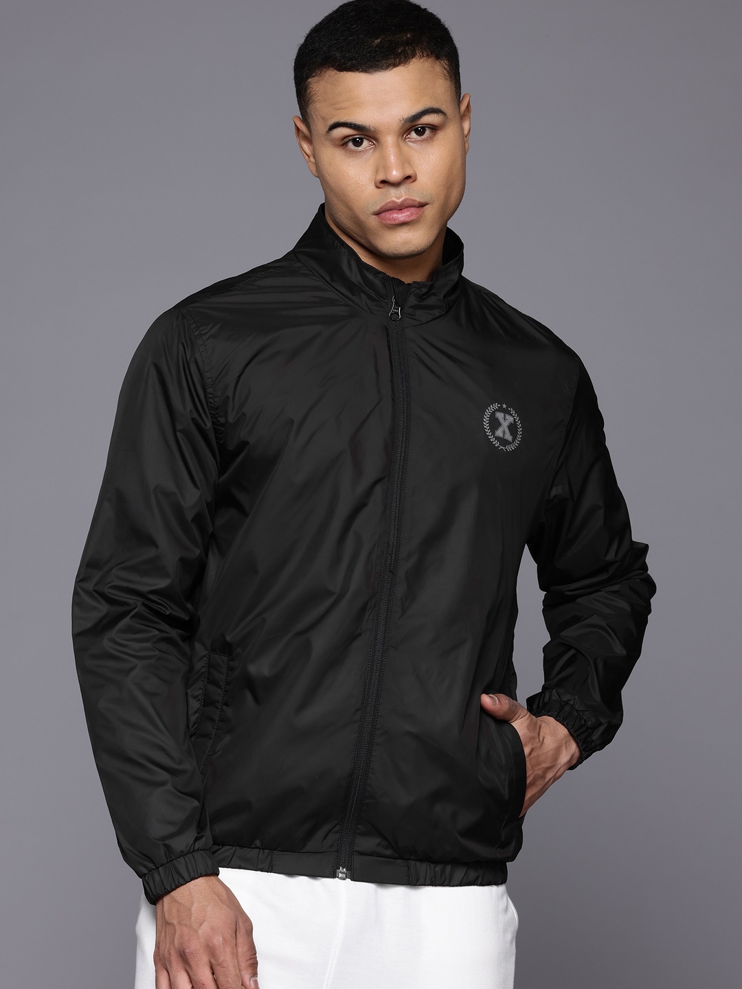 

HRX by Hrithik Roshan Brand, Black