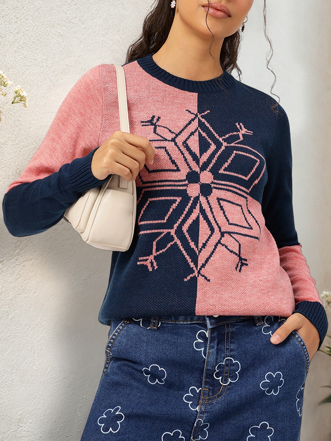 

DressBerry Acrylic Pullover, Navy blue