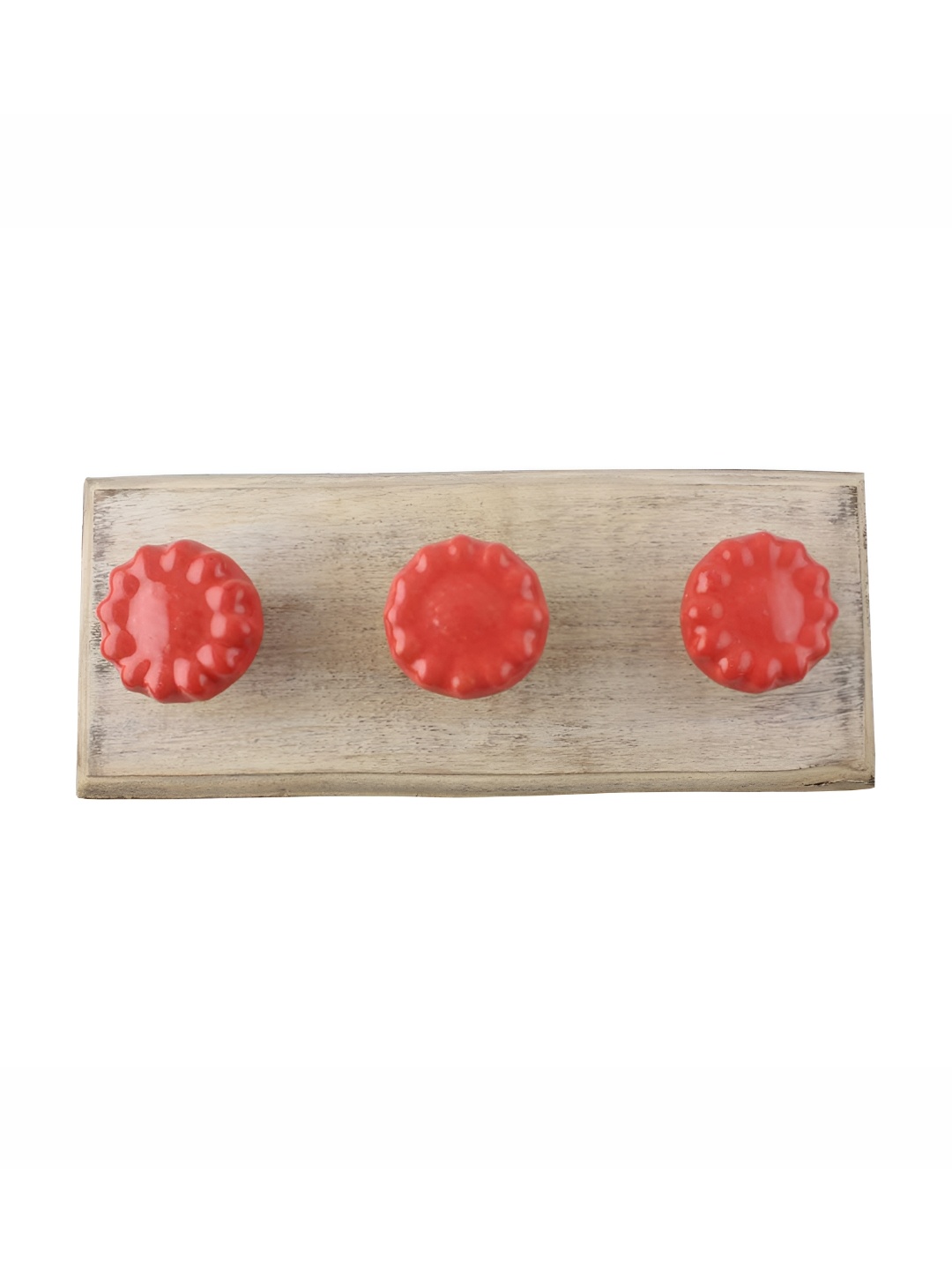 

Indianshelf Red & Beige Wooden Wall 3 Hooks Key Holder