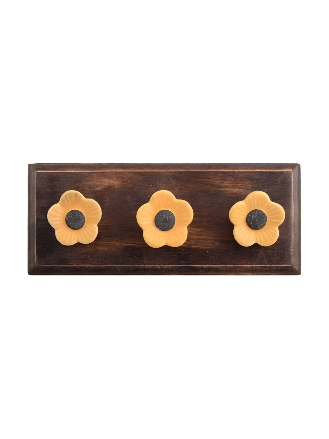 

Indianshelf Brown & Mustard Yellow Daffodils Wall Key Holder